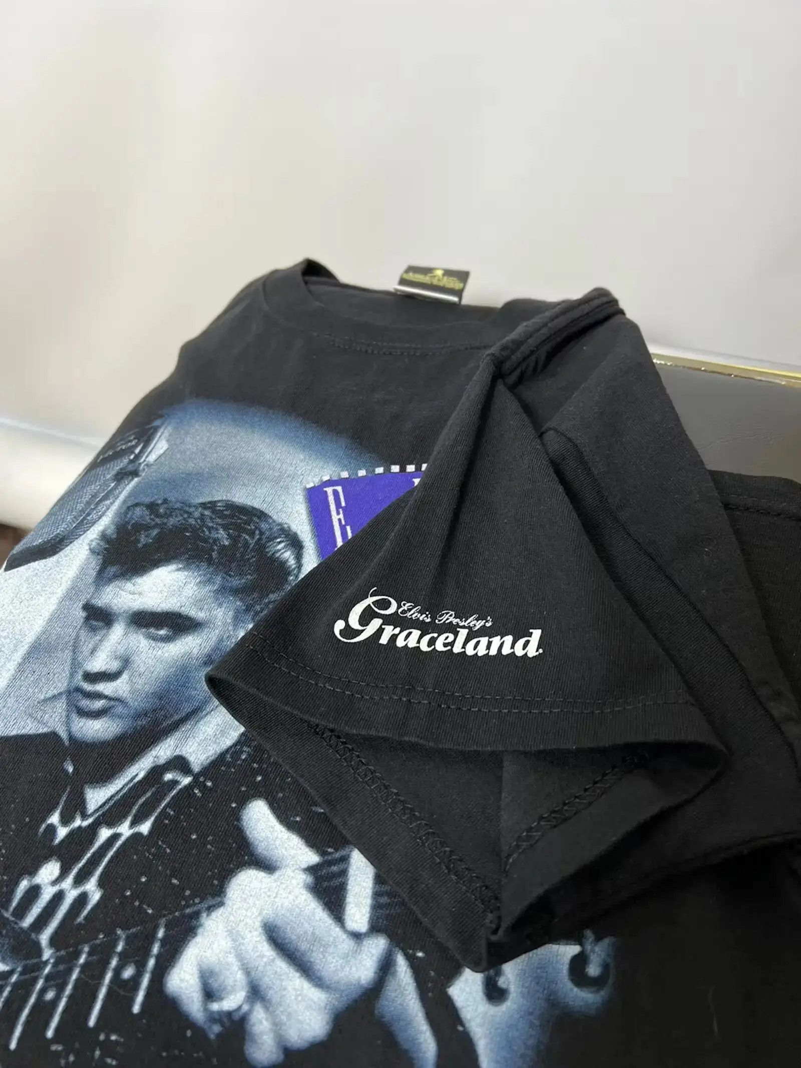 Band Tees × Vintage Vintage Elvis Presley merchandise t-shirt 2001 Size US M / EU 48-50 / 2 - 5 Thumbnail