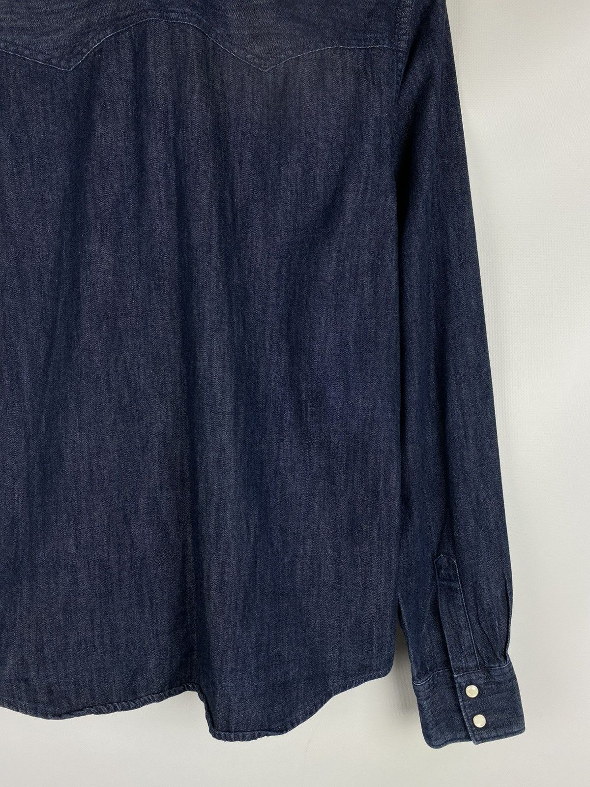 Levi's Levis men’s long sleeve denim button up shirt size S Size US S / EU 44-46 / 1 - 21 Thumbnail