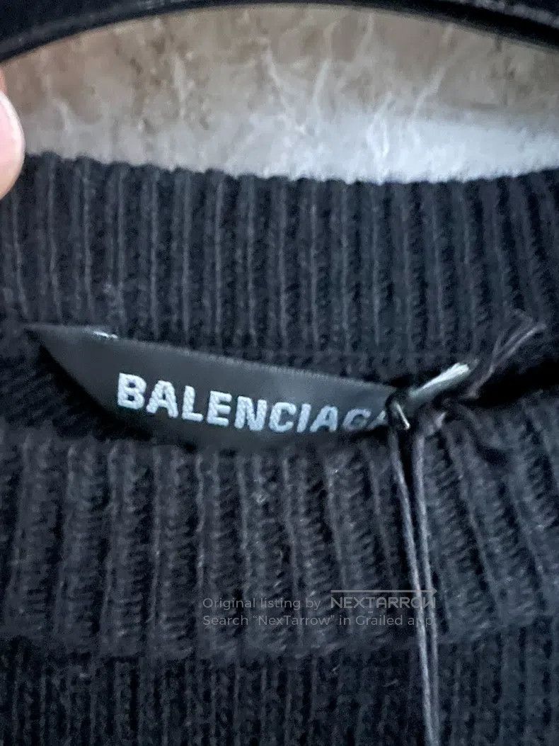 Balenciaga Balenciaga Embroidered Sweater, Size M Size US M / EU 48-50 / 2 - 4 Thumbnail