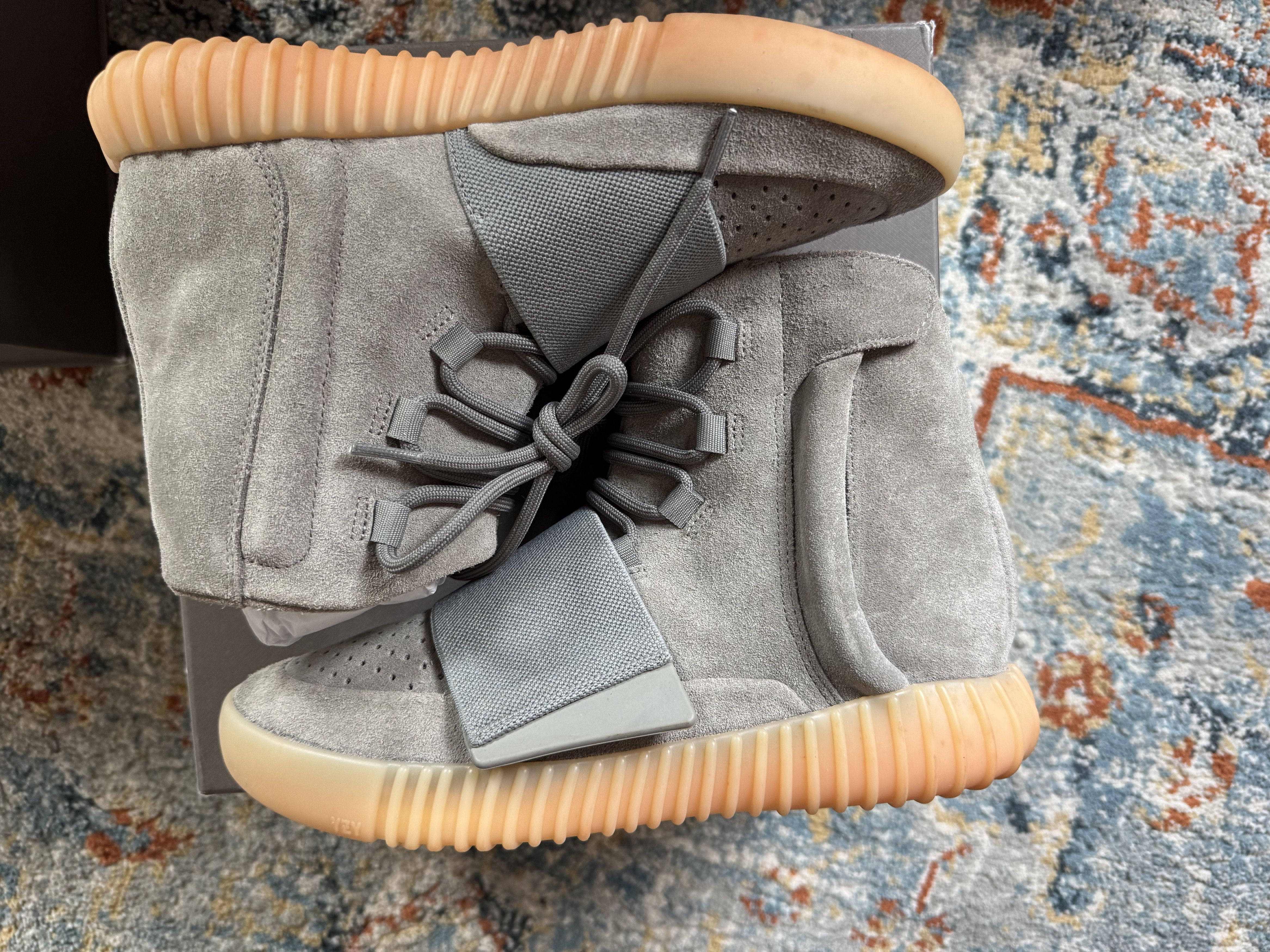Yeezy adidas Yeezy Boost 750 Grey Gum Size US 7 / EU 40 - 1 Thumbnail