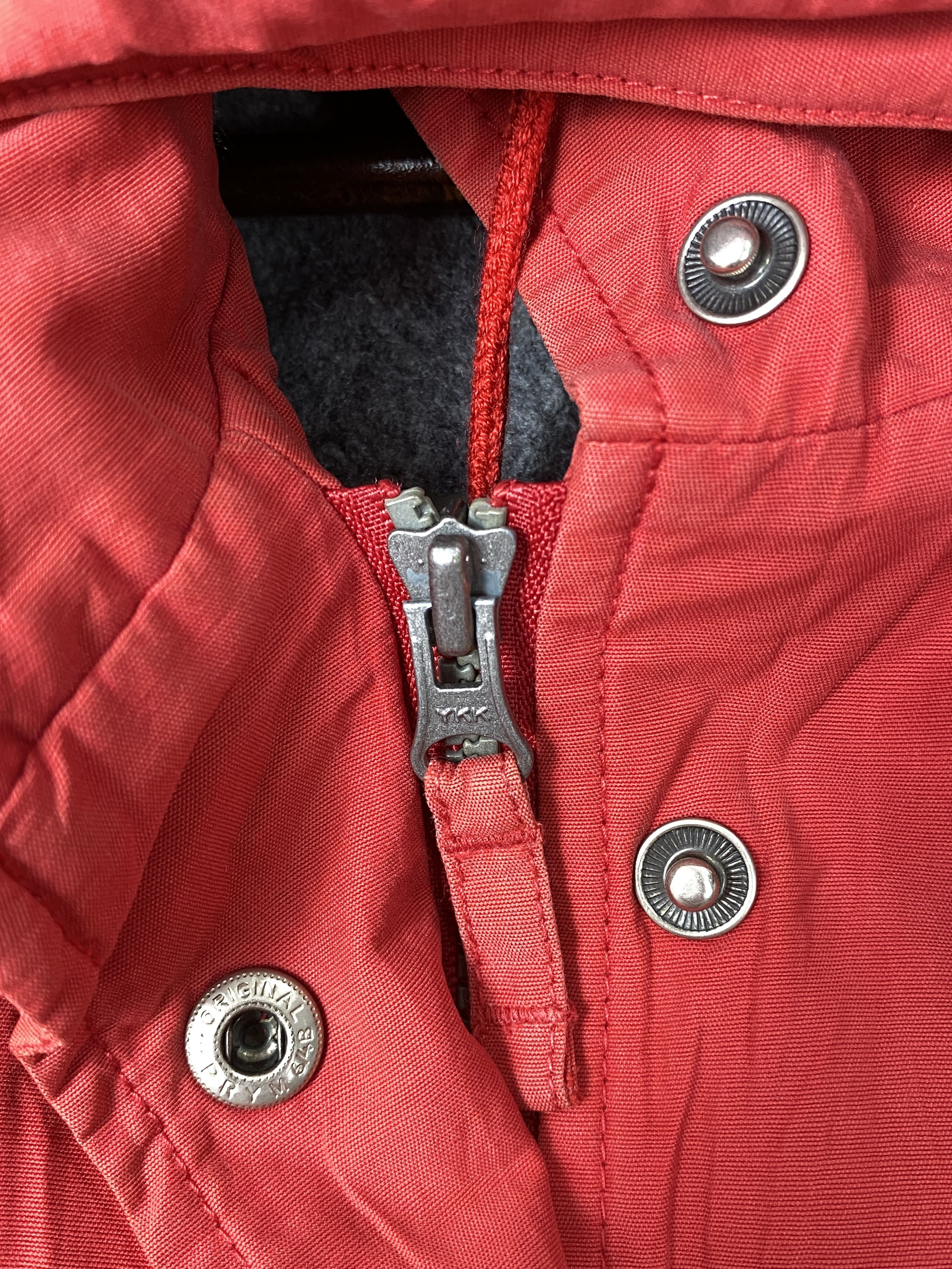 Eddie Bauer Vintage Eddie Bauer Red Hoodie Fleece Lining Parkas J2110 Size US L / EU 52-54 / 3 - 6 Thumbnail