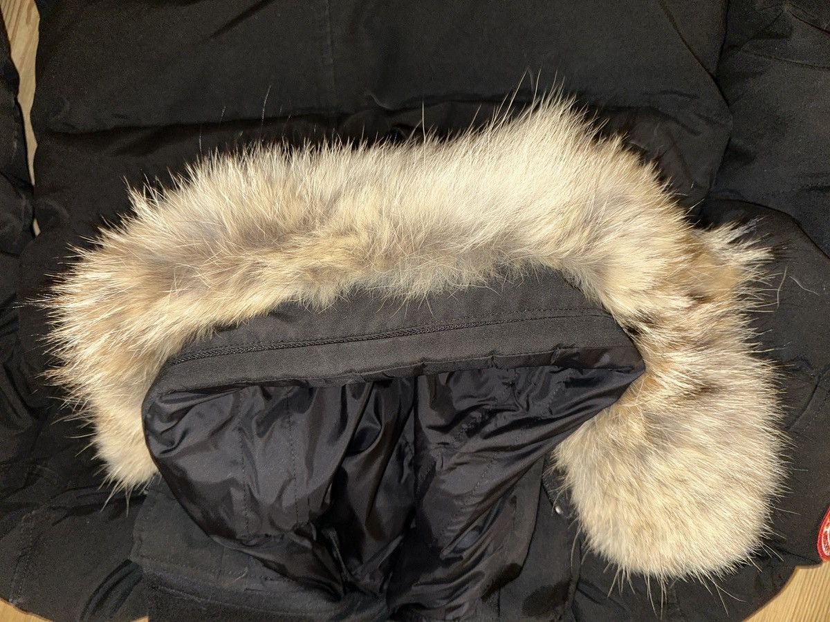 Canada Goose Canada Goose Parka with Fur Size US M / EU 48-50 / 2 - 4 Thumbnail