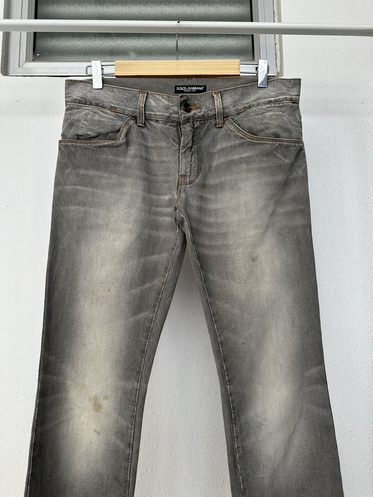 Dolce & Gabbana 00’s VTG Dolce & Gabbana 14 Gold distressed grey dirty jeans Size US 32 / EU 48 - 12 Thumbnail