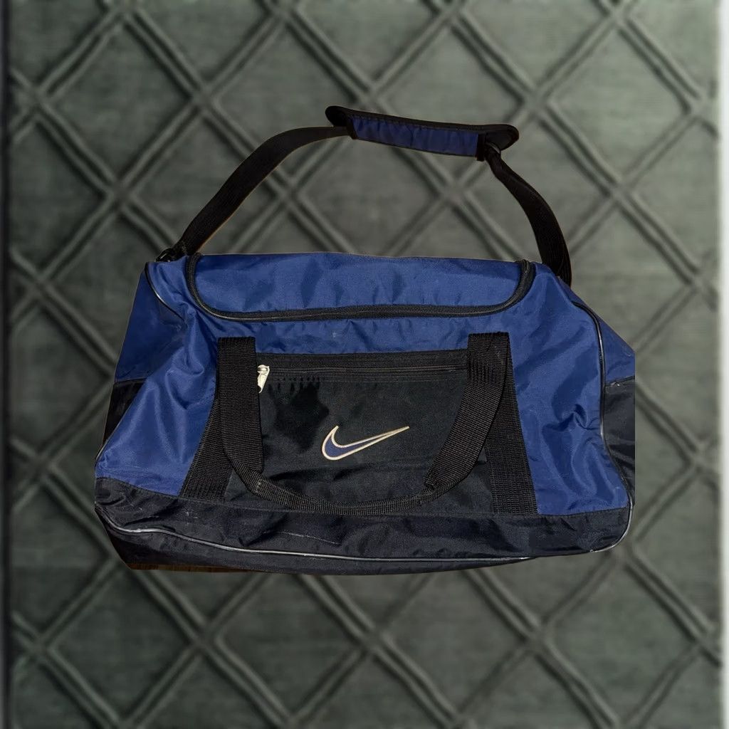 Nike VINTAGE Nike Swoosh Duffle Bag 90's Blue Large Gym Sports Bag Mens Size ONE SIZE - 1 Thumbnail