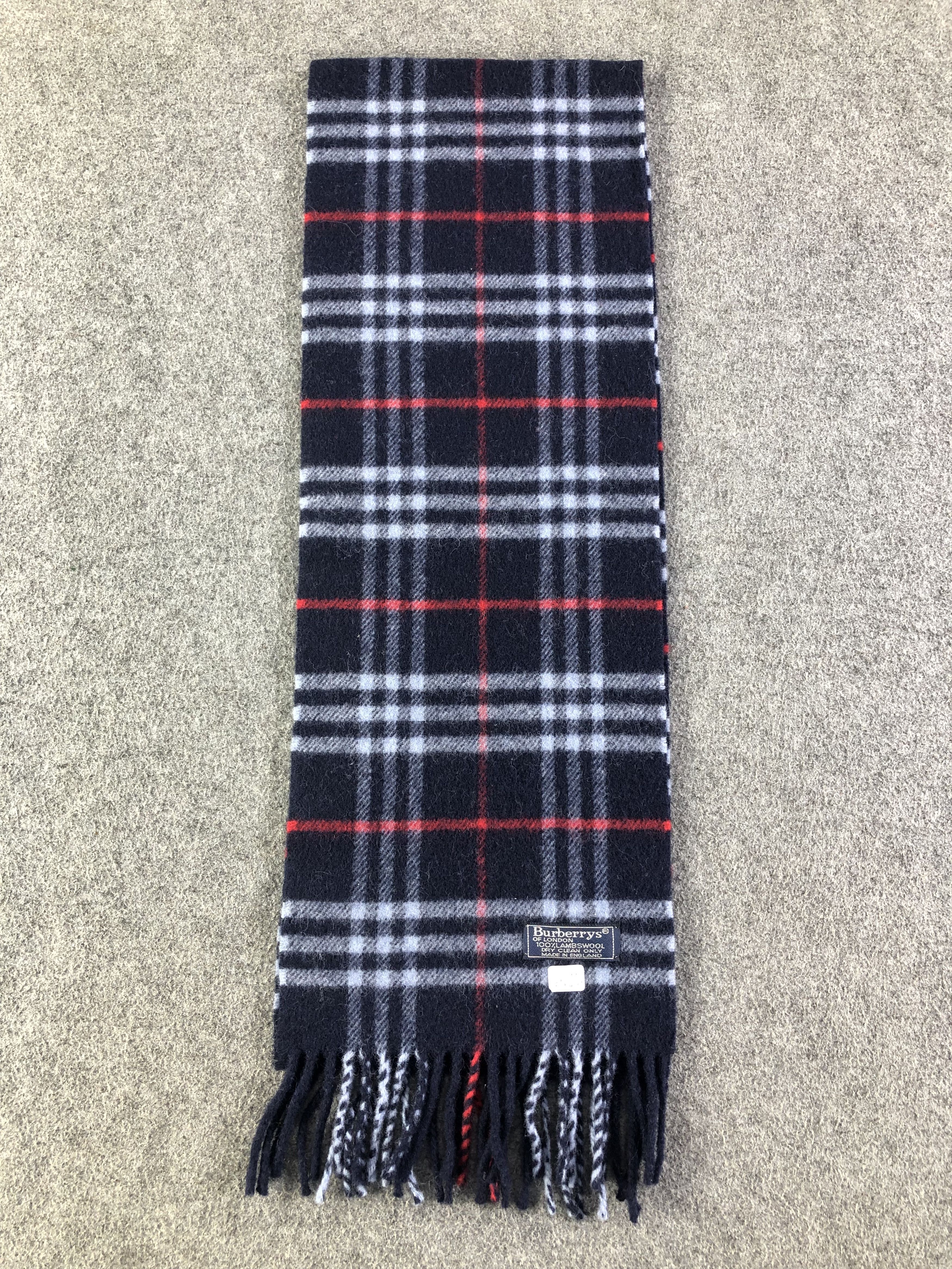 Burberry Burberry Scarf / Muffler / Neckwear Size ONE SIZE - 3 Thumbnail