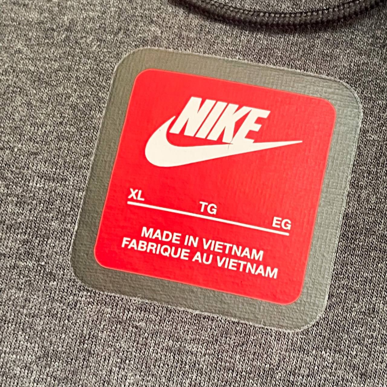 Nike Nike vests New size XL Size 50L - 7 Thumbnail