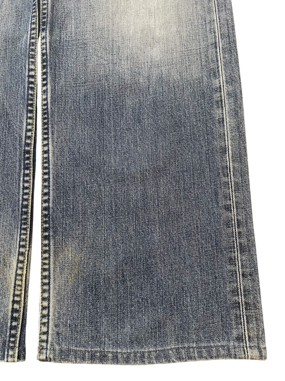 Levi's Vintage 90s Levis 503 Blue Faded Wash Distressed Baggy Jeans Size US 31 - 8 Thumbnail