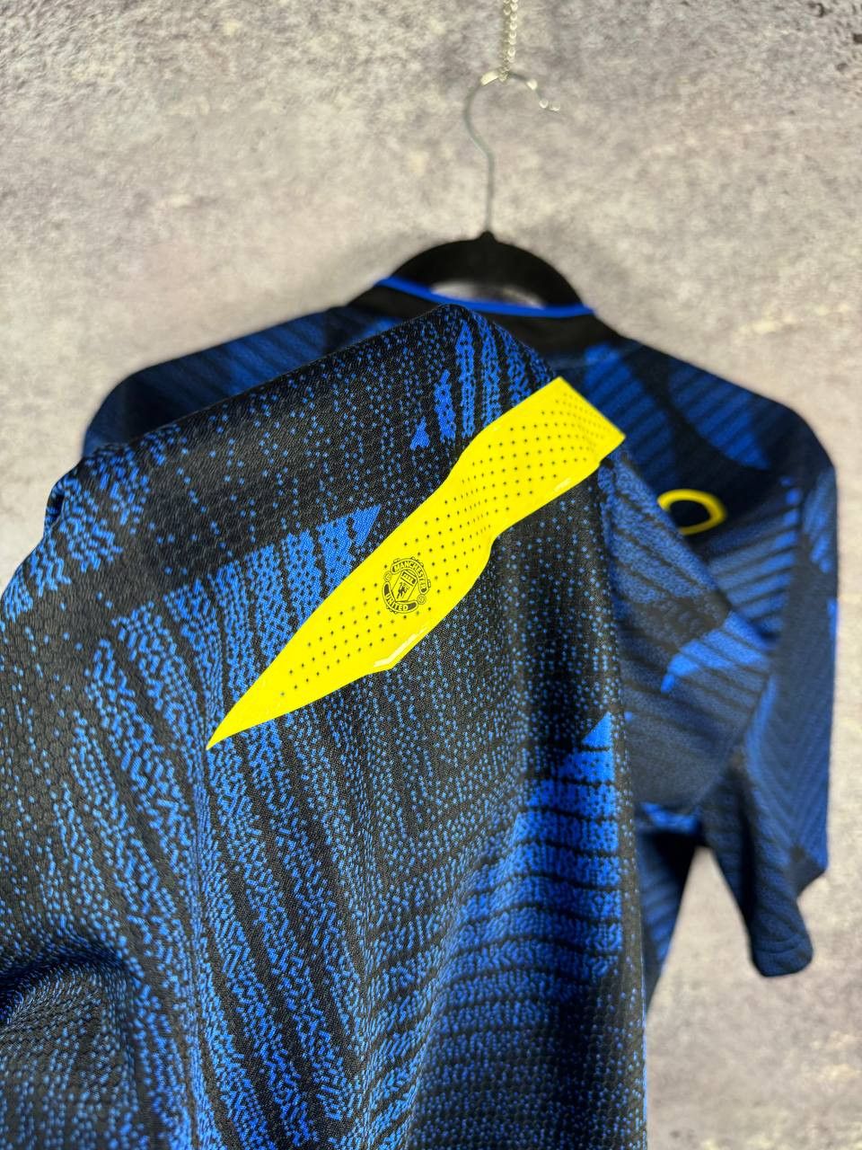 Adidas NEW RONALDO Manchester United 2021/22 Adidas Third Jersey Size US L / EU 52-54 / 3 - 19 Thumbnail