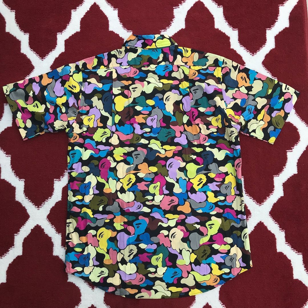 Bape Rare Vintage Bape Pirate Camo Candy Button Up S/S Shirt Size US M / EU 48-50 / 2 - 2 Thumbnail