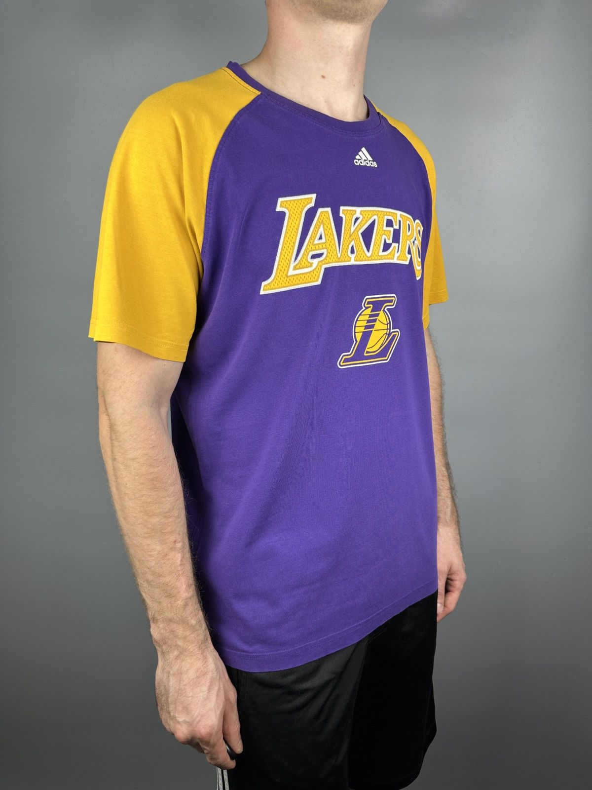 Adidas #24 Kobe Bryant Lakers Adidas NBA TShirt Tee Jersey Swingman Size US XL / EU 56 / 4 - 13 Thumbnail