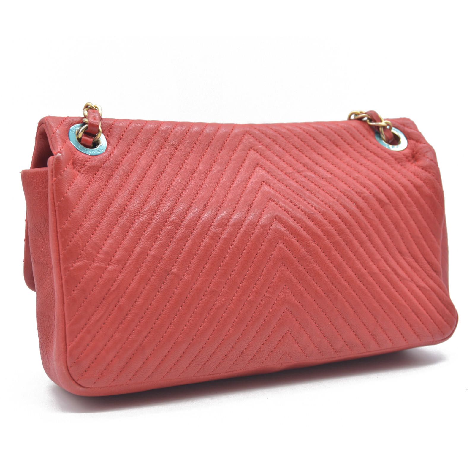 Chanel $4450 Chanel Calfskin Surpique Chevron Medium Flap 2016 Size ONE SIZE - 9 Thumbnail