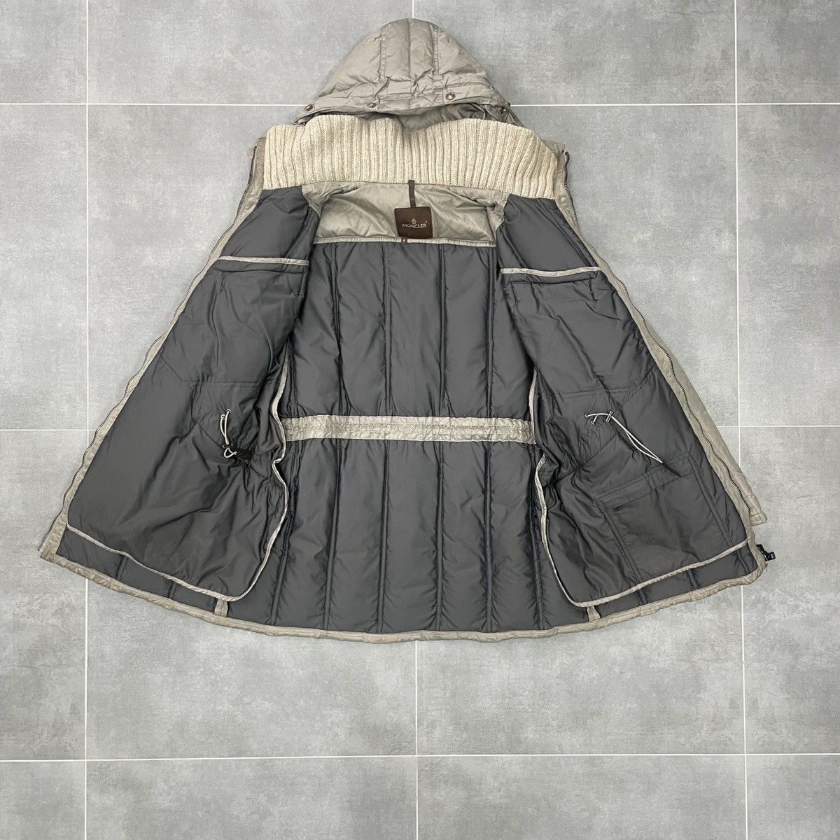 Moncler × Vintage Vintage Moncler Puffer Down Parka Coat Jacket Size 4 (L) Size US L / EU 52-54 / 3 - 19 Thumbnail