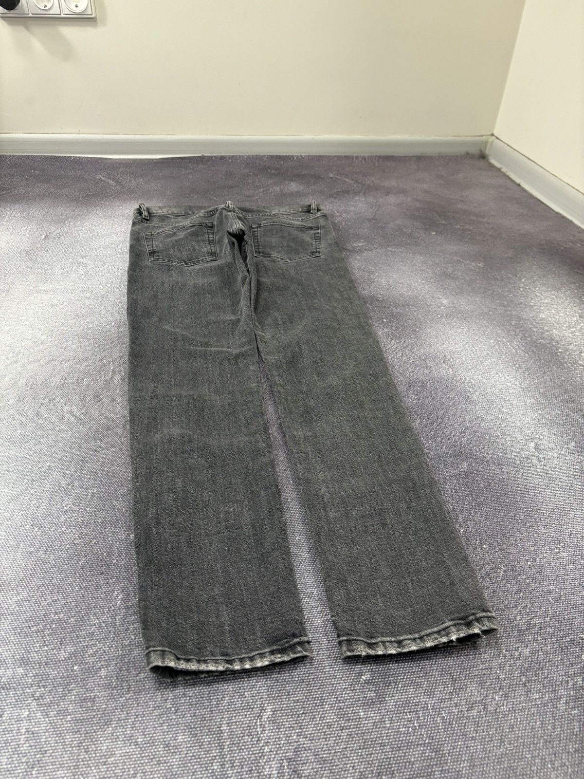 Diesel Diesel Prototype NWT Men’s Gray Skinny Tapered Denim Jeans Size US 32 / EU 48 - 15 Thumbnail