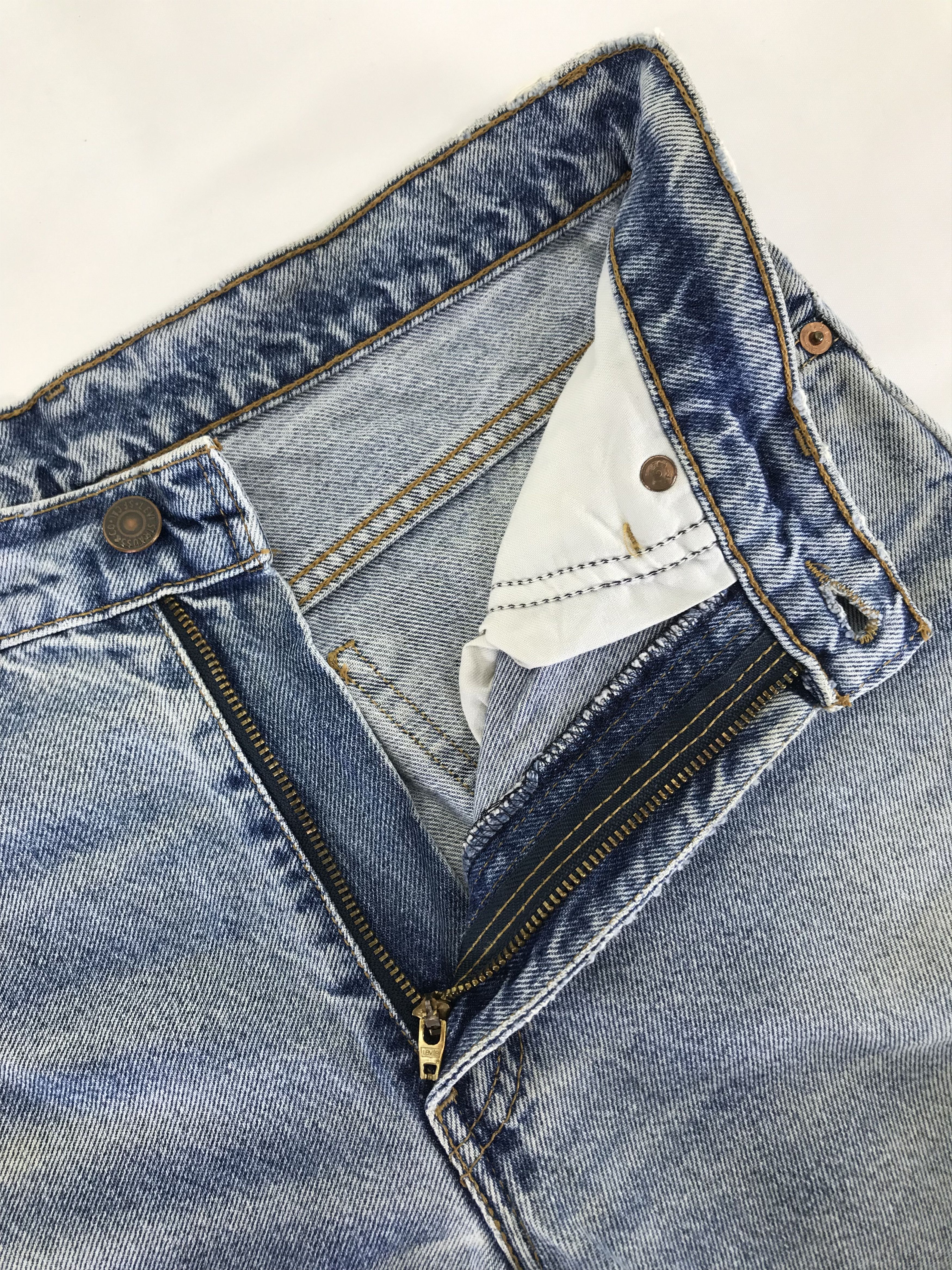Levi's Vintage 90s Levi's 310 Light Wash Orange Tab Jeans Size US 29 - 9 Thumbnail