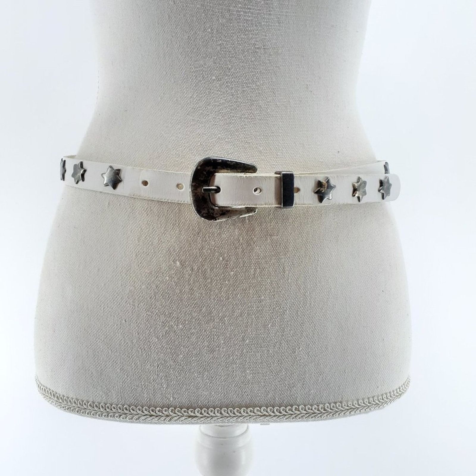 Express Express Jeans Women's White Genuine Leather Belt Size M Size ONE SIZE - 1 Thumbnail