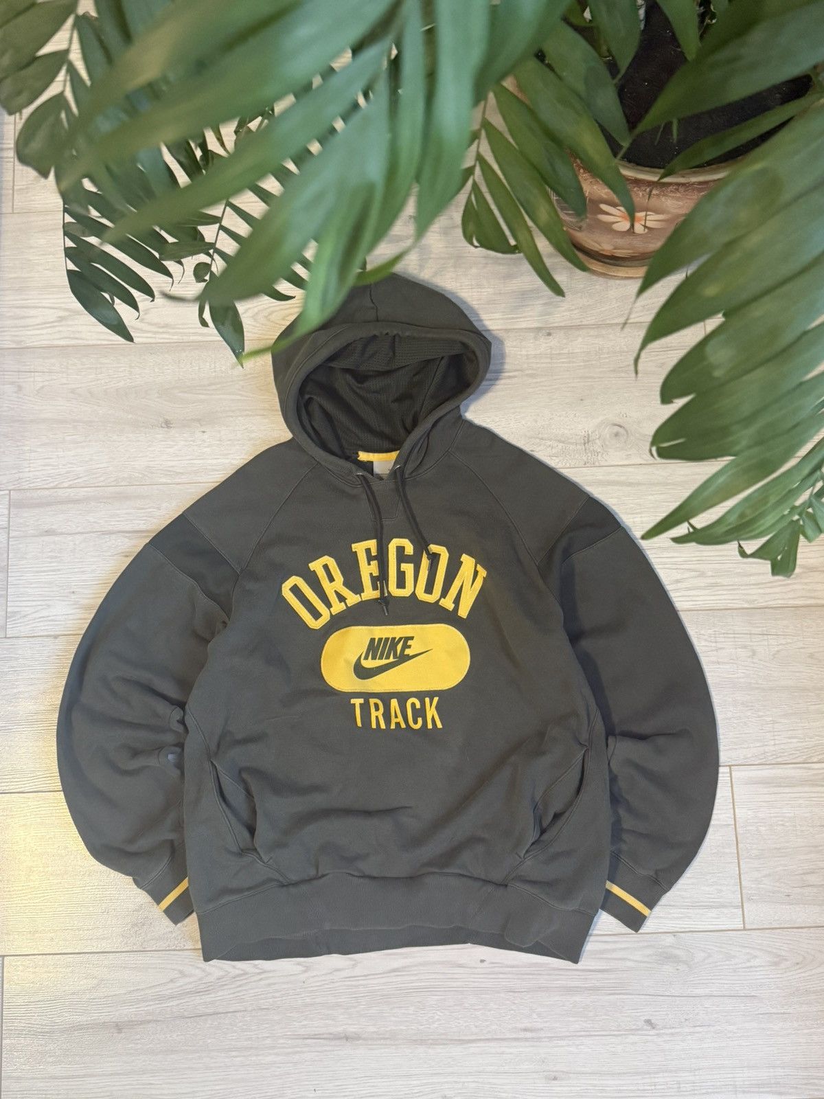 Nike Vintage nike oregon USA hoodie Size US M / EU 48-50 / 2 - 1 Thumbnail