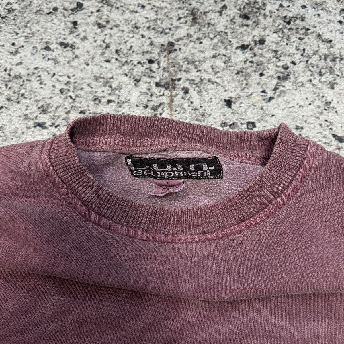 Vintage 90s Bum Equipment Cropped Thrashed Sweatshirt ERD Grunge Size US L / EU 52-54 / 3 - 3 Thumbnail