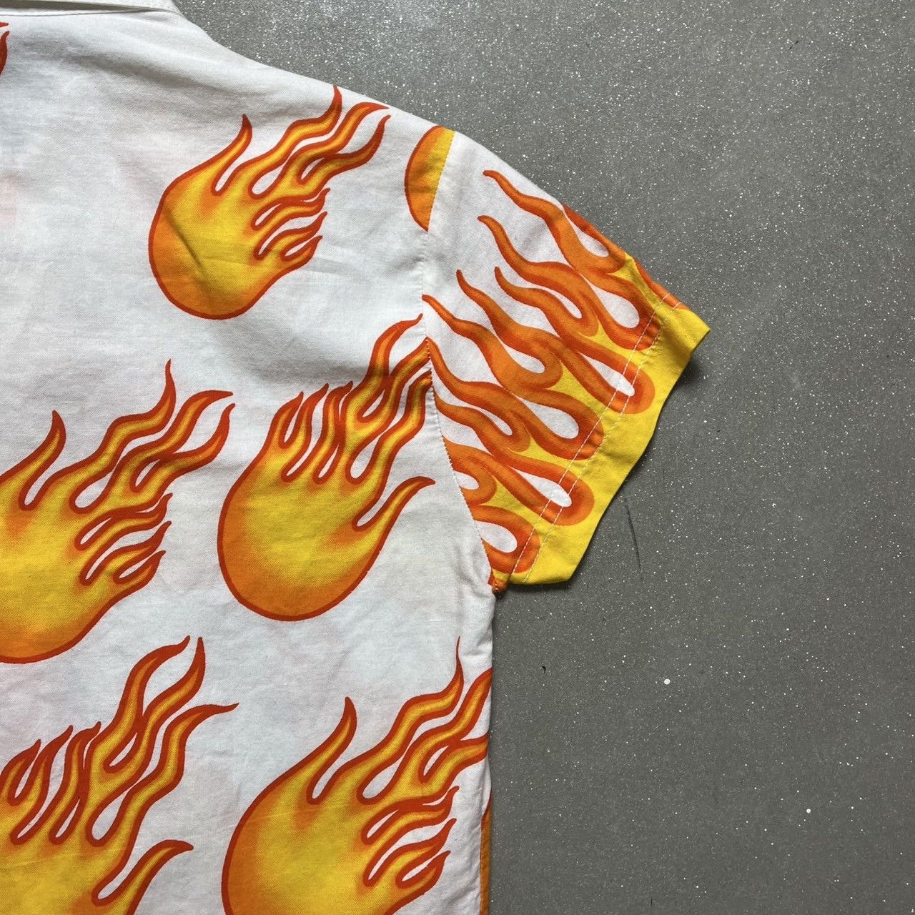 Other Solarcell Brand Flame Graphic Shirt Size M / US 6-8 / IT 42-44 - 11 Thumbnail