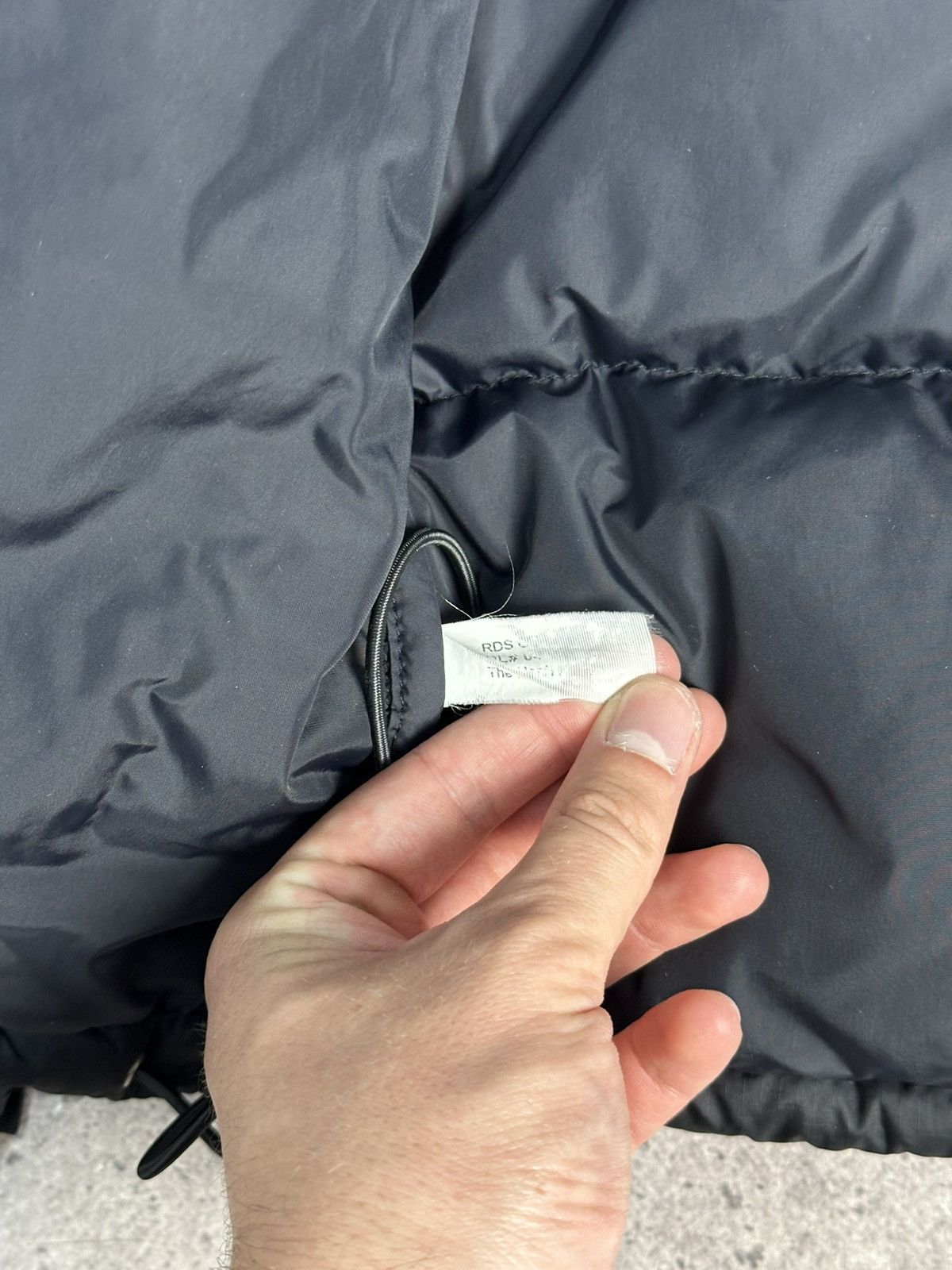 The North Face Vintage The North Face Nuptse 700 Down Puffer Jacket Black Size L / US 10 / IT 46 - 13 Thumbnail