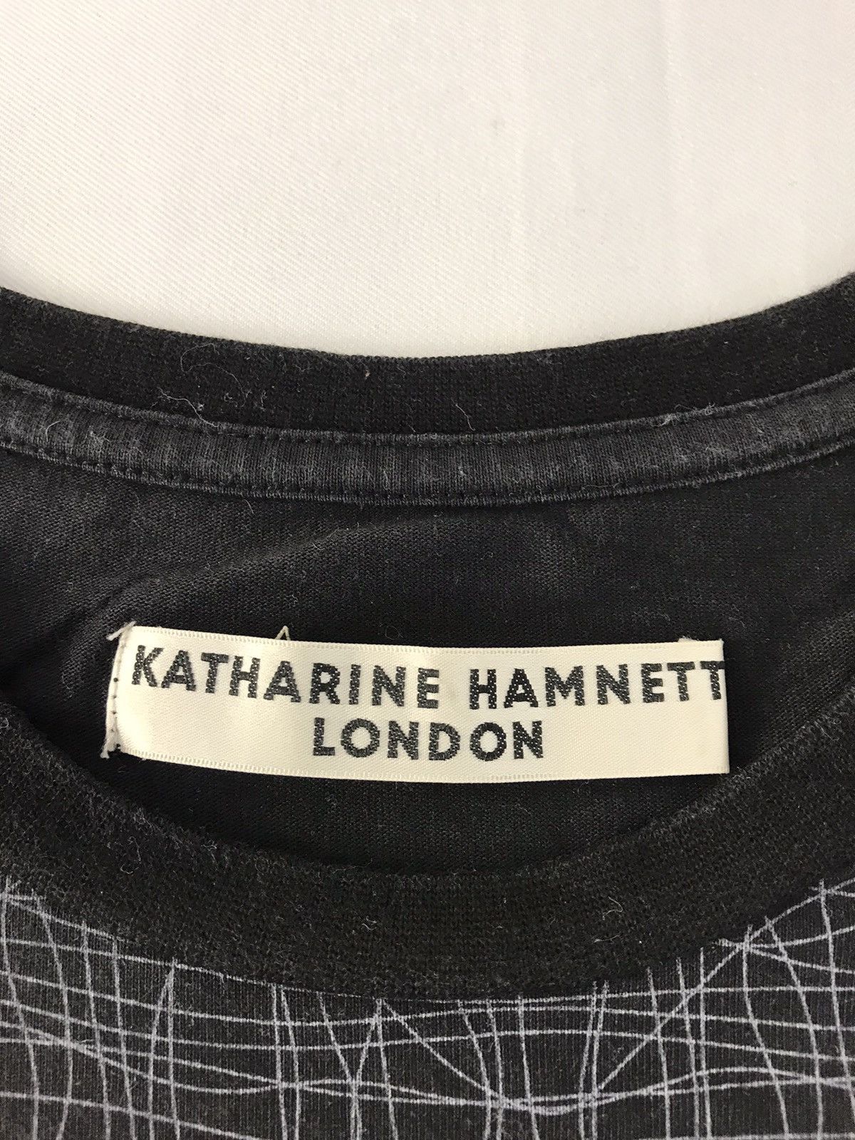 Katharine Hamnett London Katherine Hamnett London Cut & Sewn Symmetry Unisex Tee Size US S / EU 44-46 / 1 - 3 Thumbnail