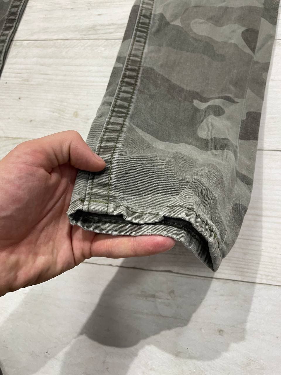 True Religion Vintage True Religion Geno Denim Jeans Camo Y2K Size US 30 / EU 46 - 9 Thumbnail