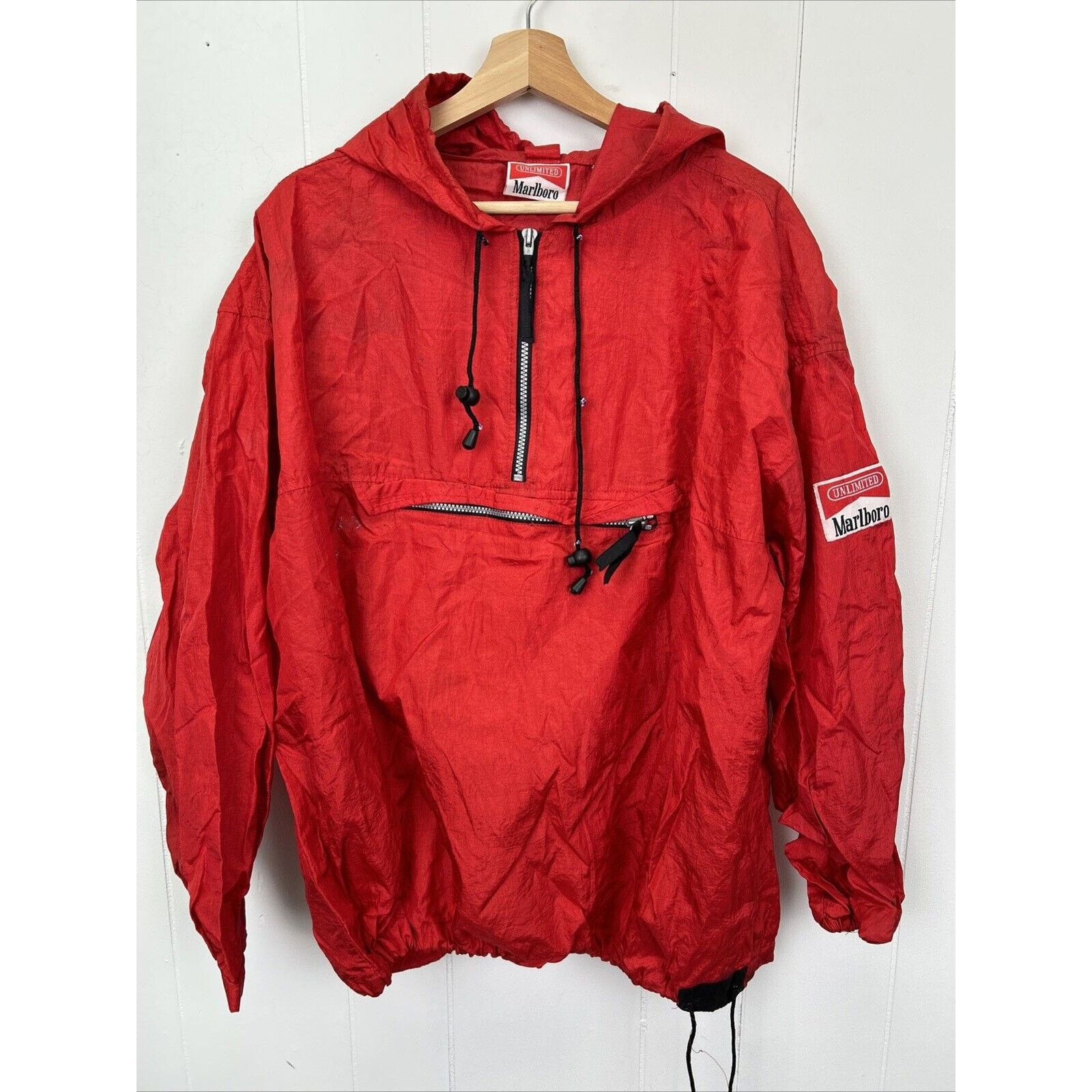 Marlboro Marlboro Vintage Nylon Windbreaker Size XL Kangaroo Pocket Size US XL / EU 56 / 4 - 1 Thumbnail