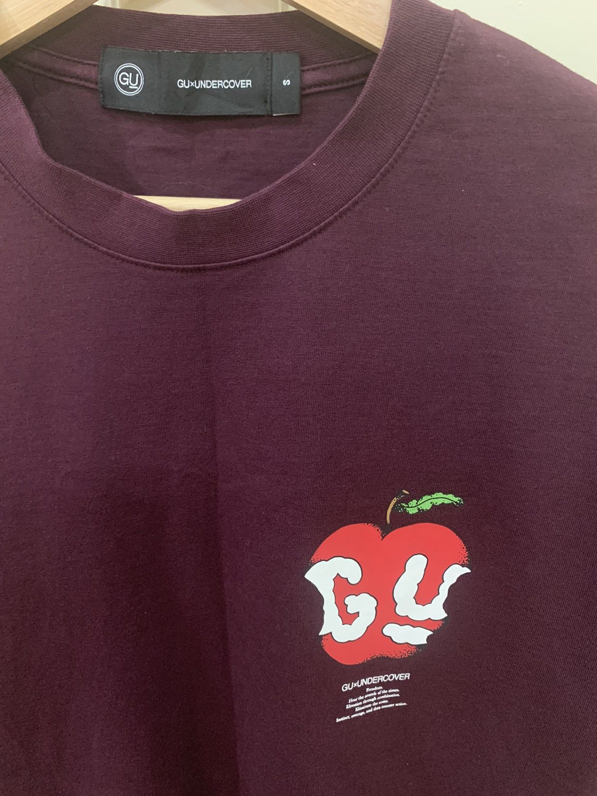 GU GU Undercover Apple T-shirt Size US S / EU 44-46 / 1 - 4 Thumbnail