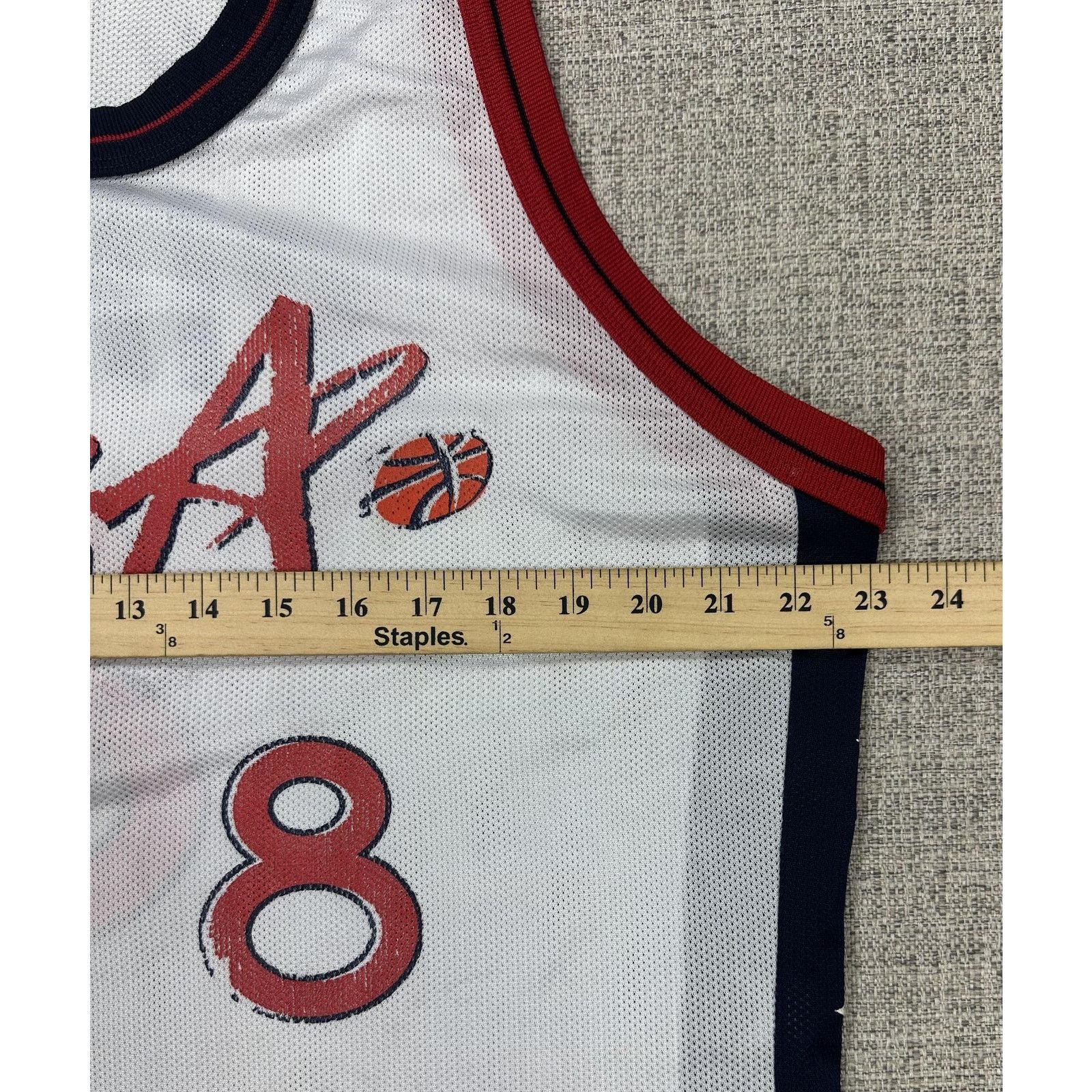 Champion USA Basketball Jersey Sz 48 White Pippen Champion USA 90s Size US XL / EU 56 / 4 - 4 Thumbnail