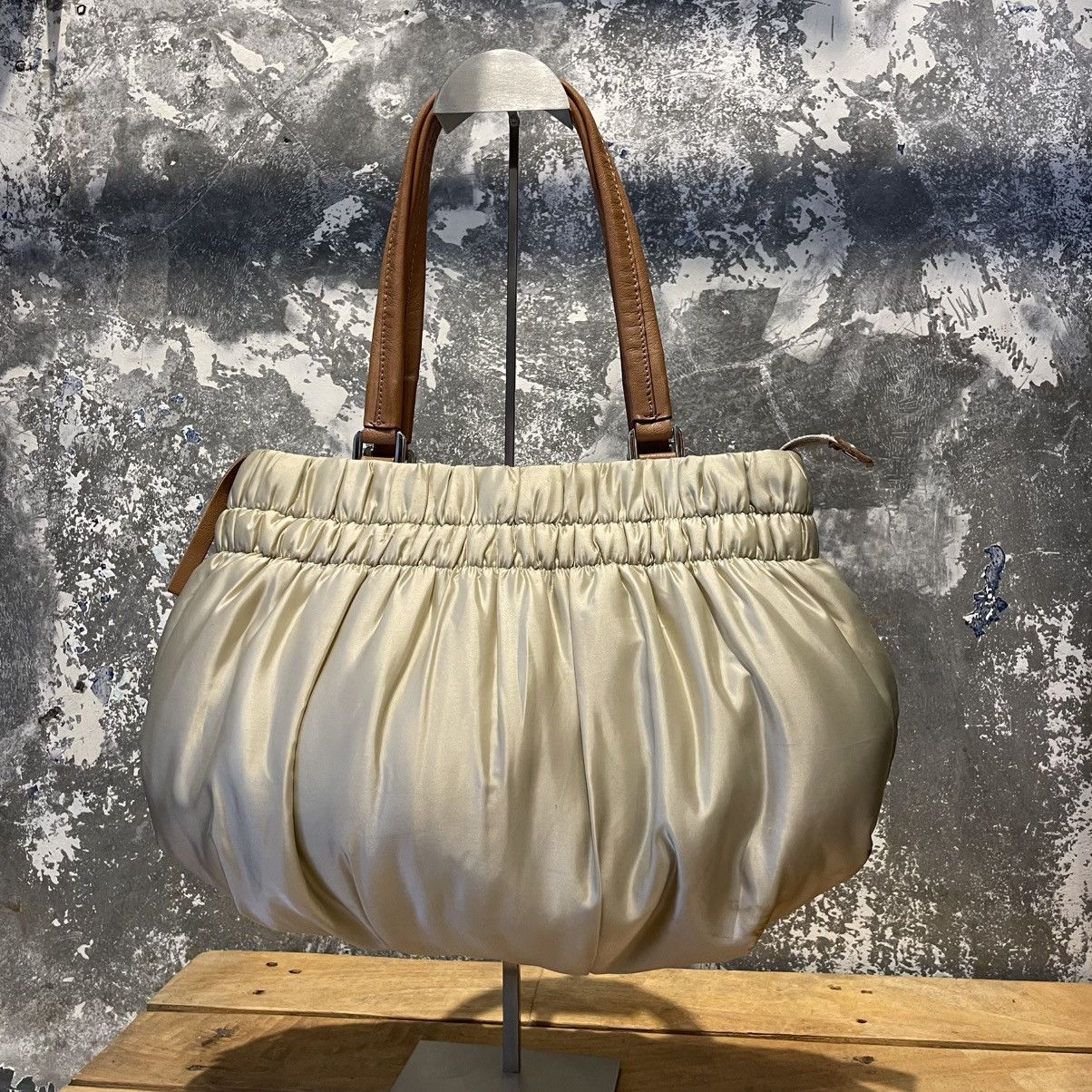 Yohji Yamamoto Y’SACCS PUFF HAND BAG Size ONE SIZE - 2 Thumbnail