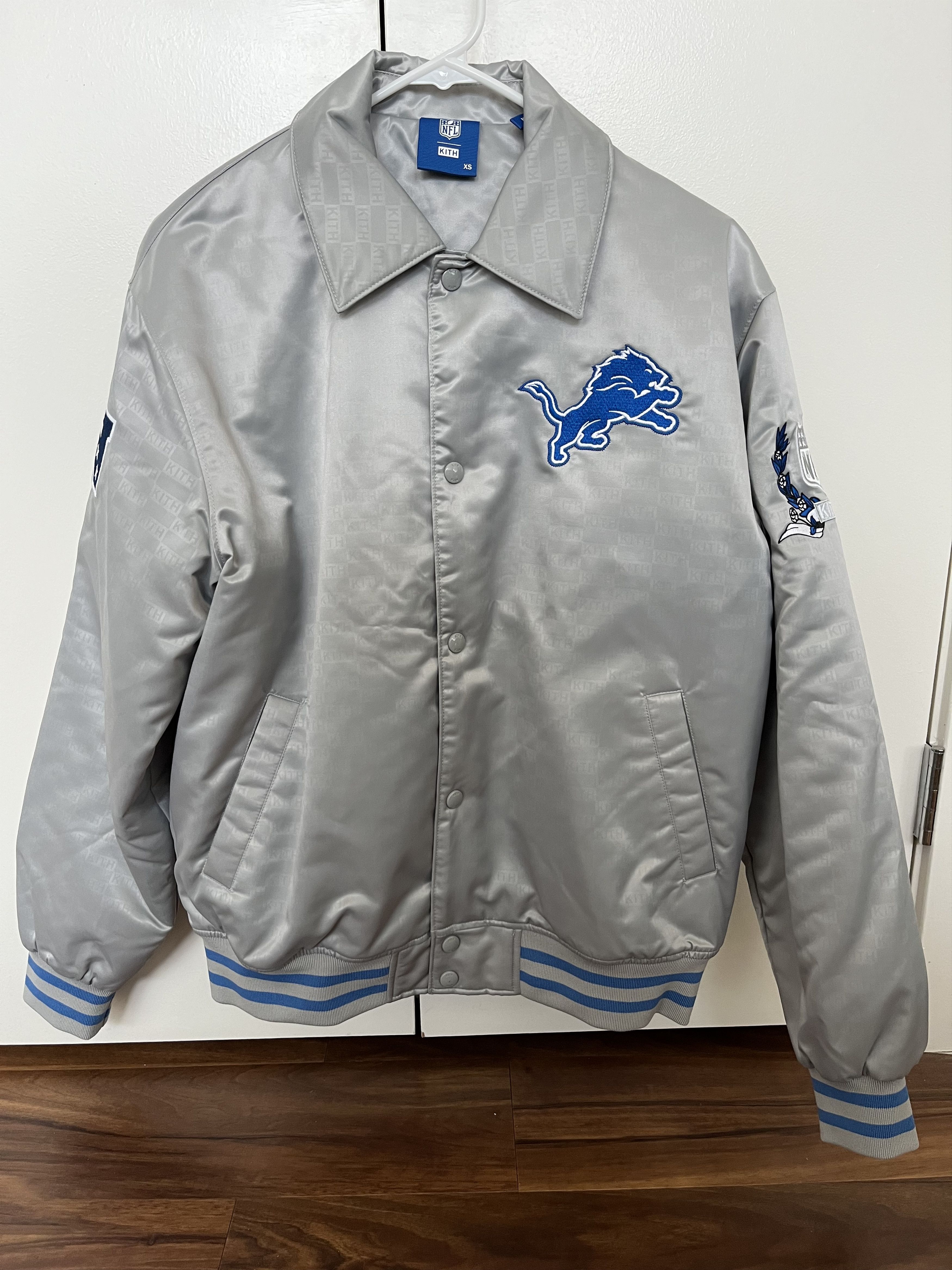 image of Detroit Lions Kith Bomber in Silver, Men's (Size XS)