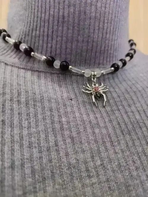 Jewelry Spider Vintage Necklace chain pendent Size ONE SIZE - 4 Thumbnail