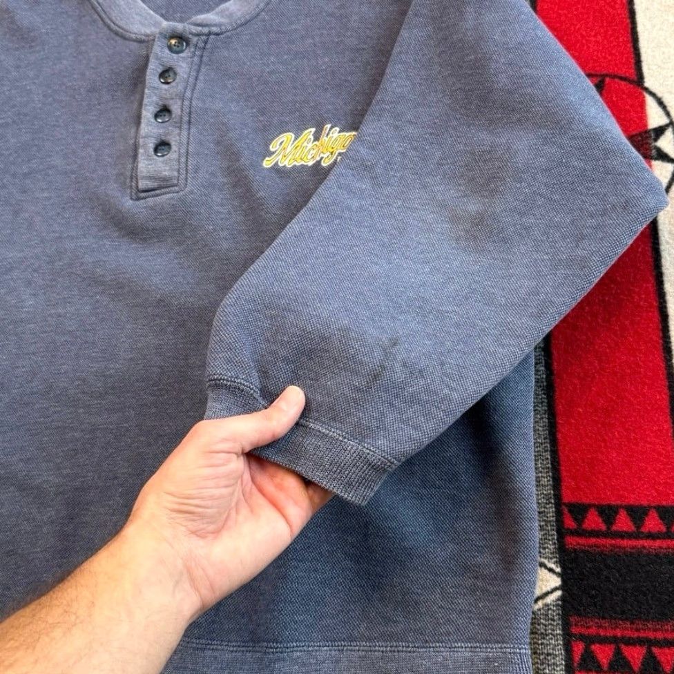 Vintage VINTAGE 90s University of Michigan Embroidered Sweatshirt Women XL Blue Size XL / US 12-14 / IT 48-50 - 4 Thumbnail