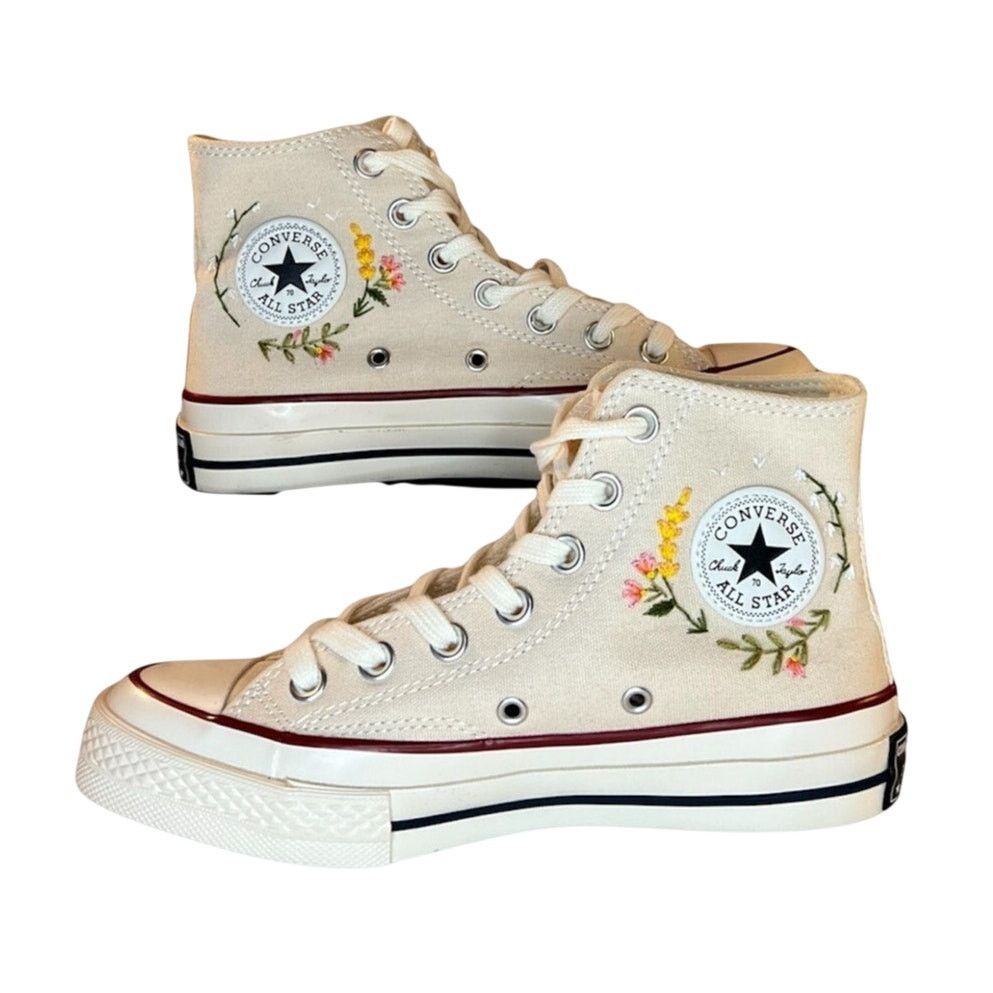 Converse Converse Chuck Taylor Mushroom Floral High Tops Cream 36 Size US 5.5 / IT 35.5 - 5 Thumbnail