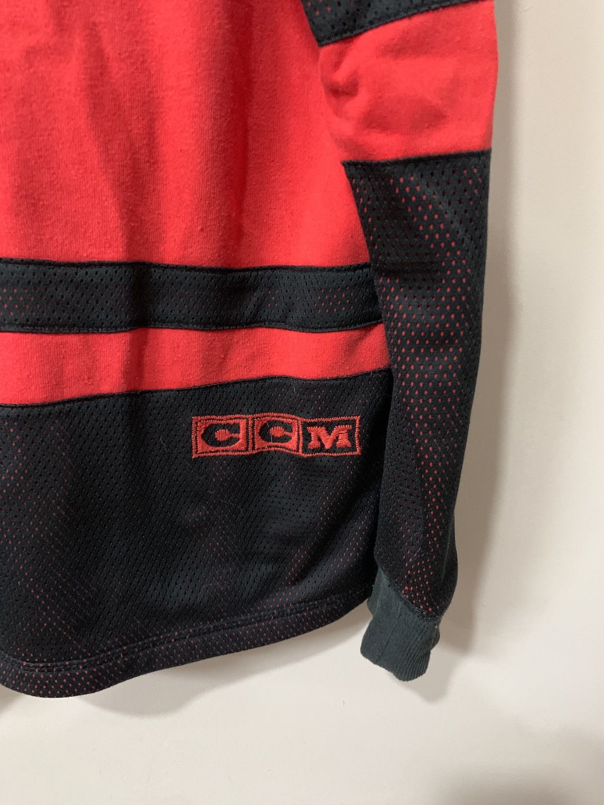 NHL Chicago Blackhawks Vintage Hockey Hoodie Jacket CCM NHL Sz S Size US S / EU 44-46 / 1 - 9 Thumbnail