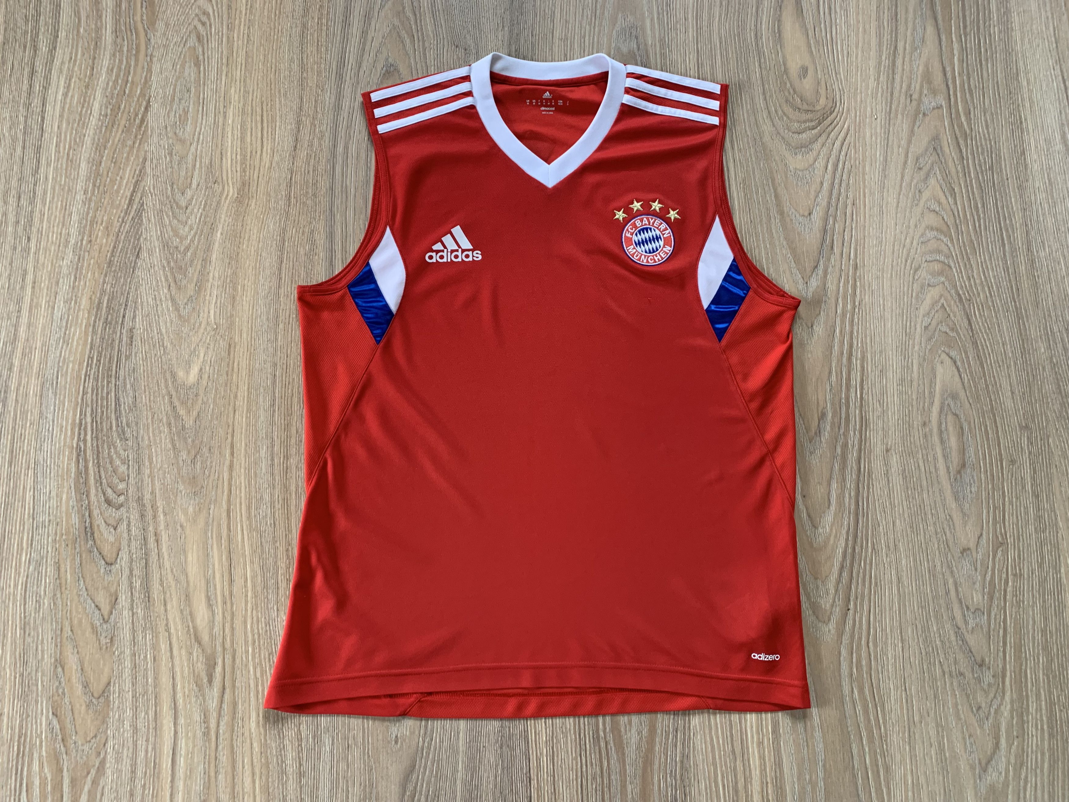Vintage Adidas FC Bayern Munchen Sleeveless T Shirt Size US M / EU 48-50 / 2 - 2 Thumbnail