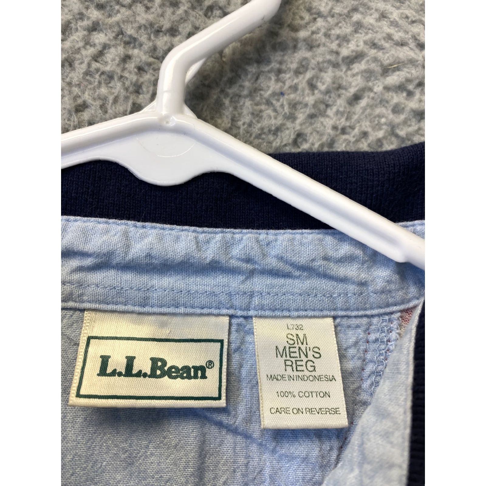 Vintage VINTAGE LL Bean Polo Shirt Mens Small S Short Sleeve Red Stripes Casual Golf Walking Size US S / EU 44-46 / 1 - 4 Thumbnail