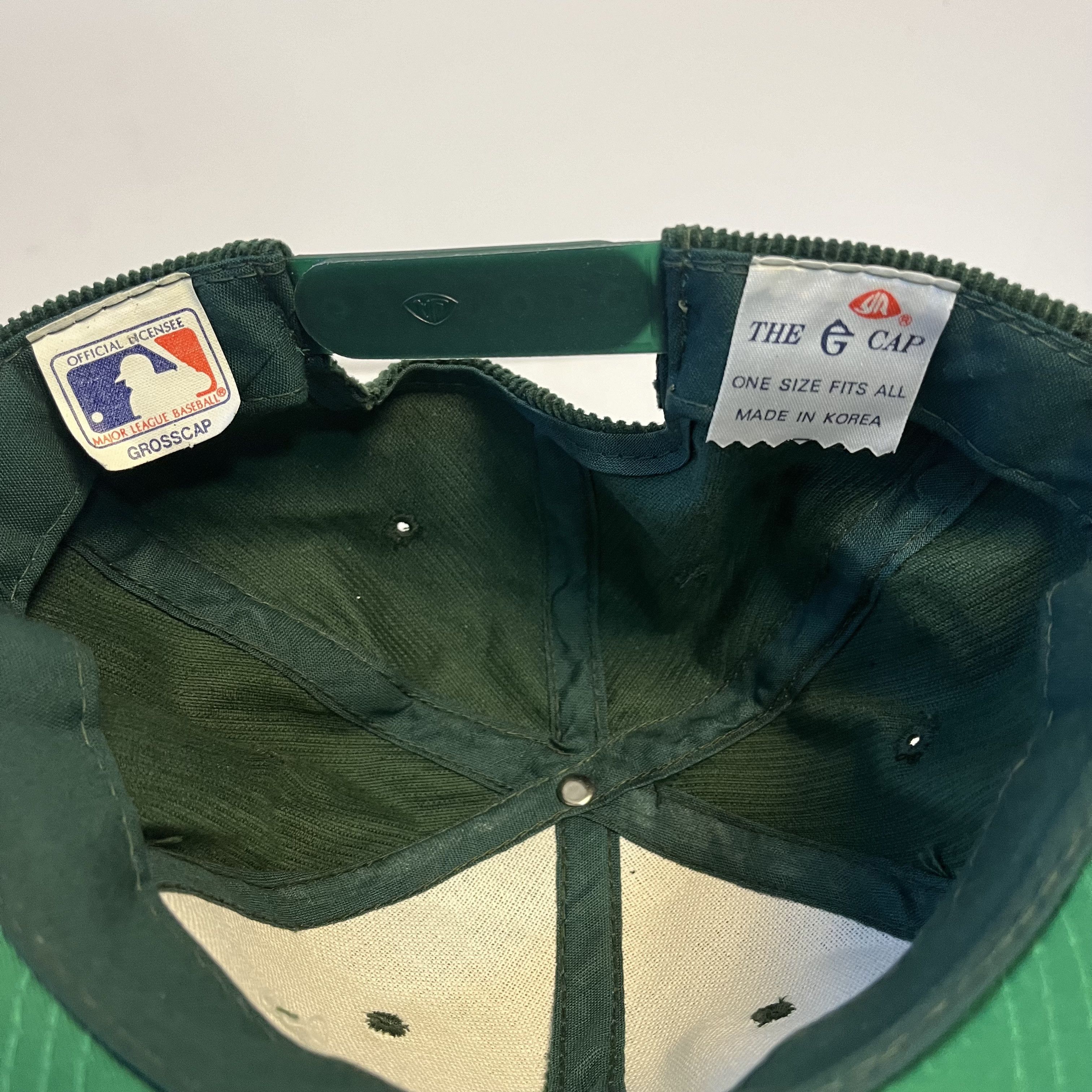 MLB Vintage Corduroy Oakland Athletics Snapback Size ONE SIZE - 3 Thumbnail