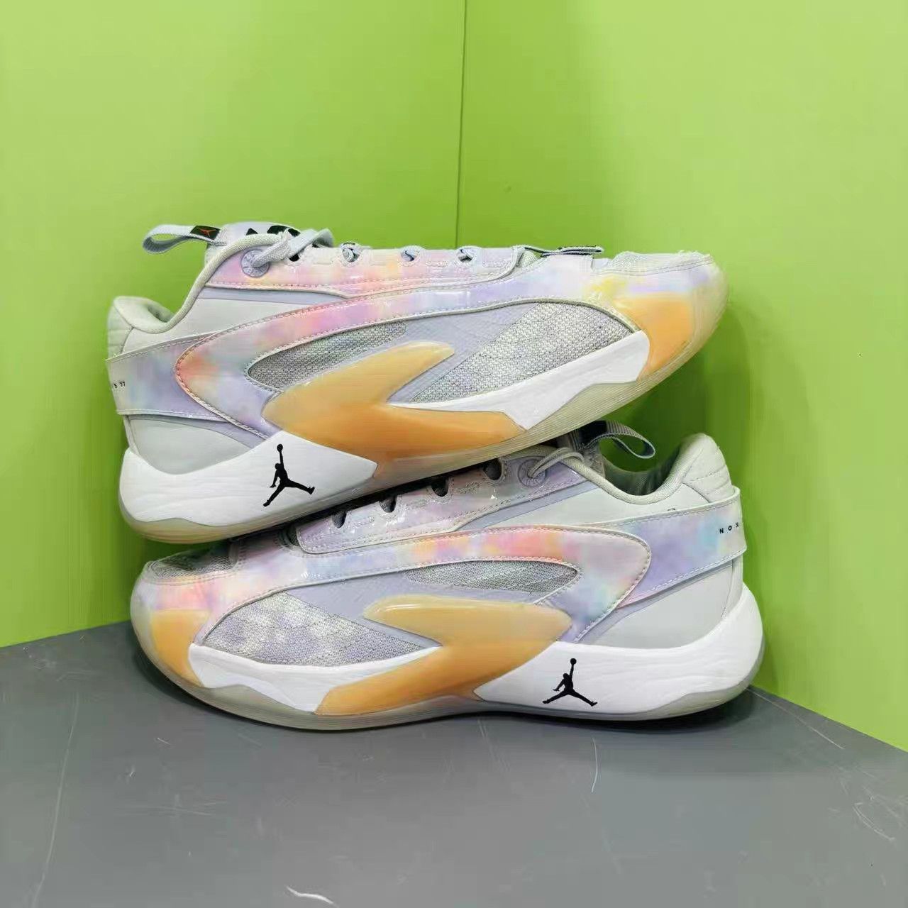Jordan Brand Jordan Luka 2 Low Top Basketball Shoes K15 Size US 11 / EU 44 - 4 Thumbnail