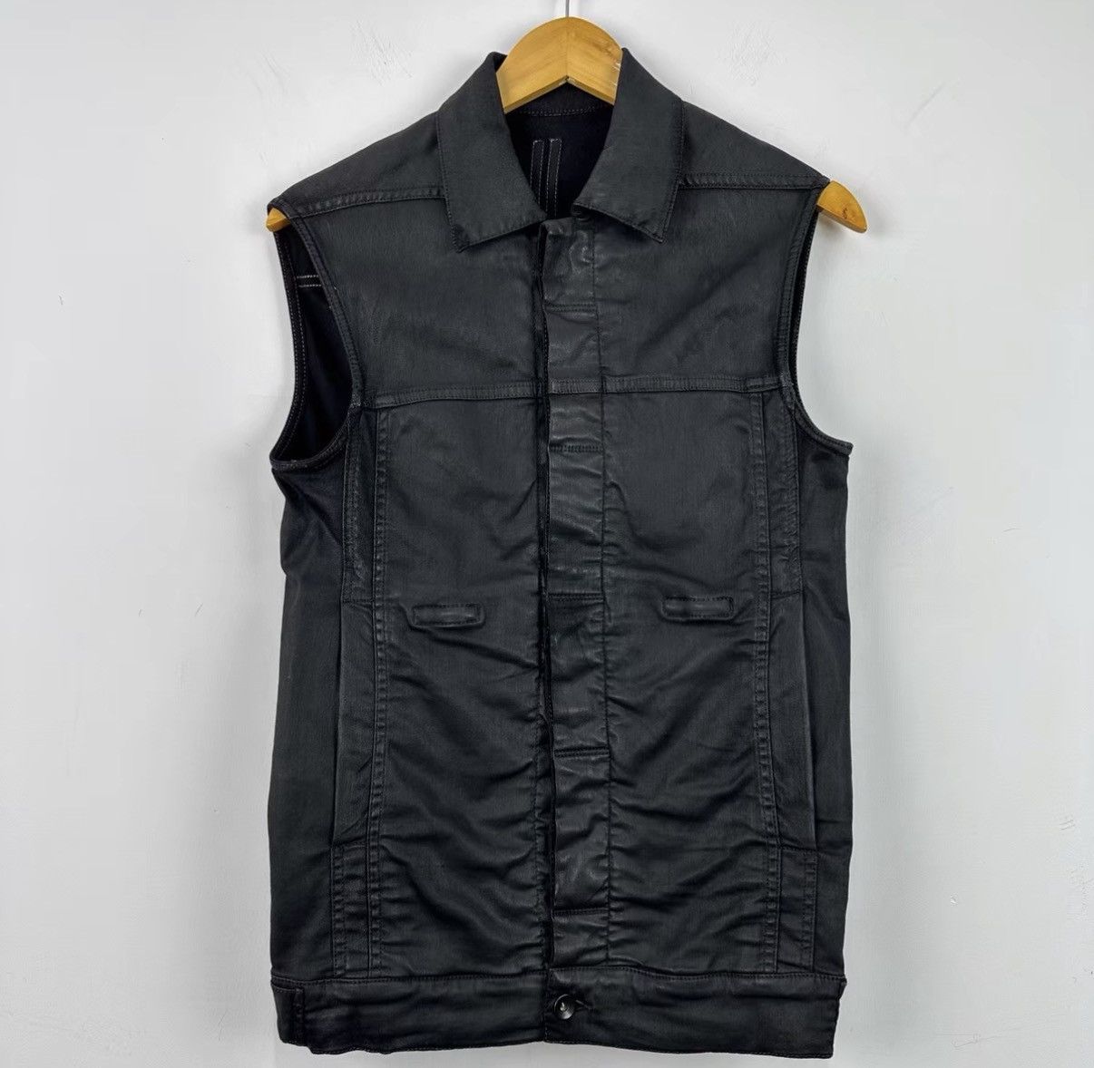 Rick Owens Rick Owens Waxed Denim Vest J42 Size US S / EU 44-46 / 1 - 1 Thumbnail