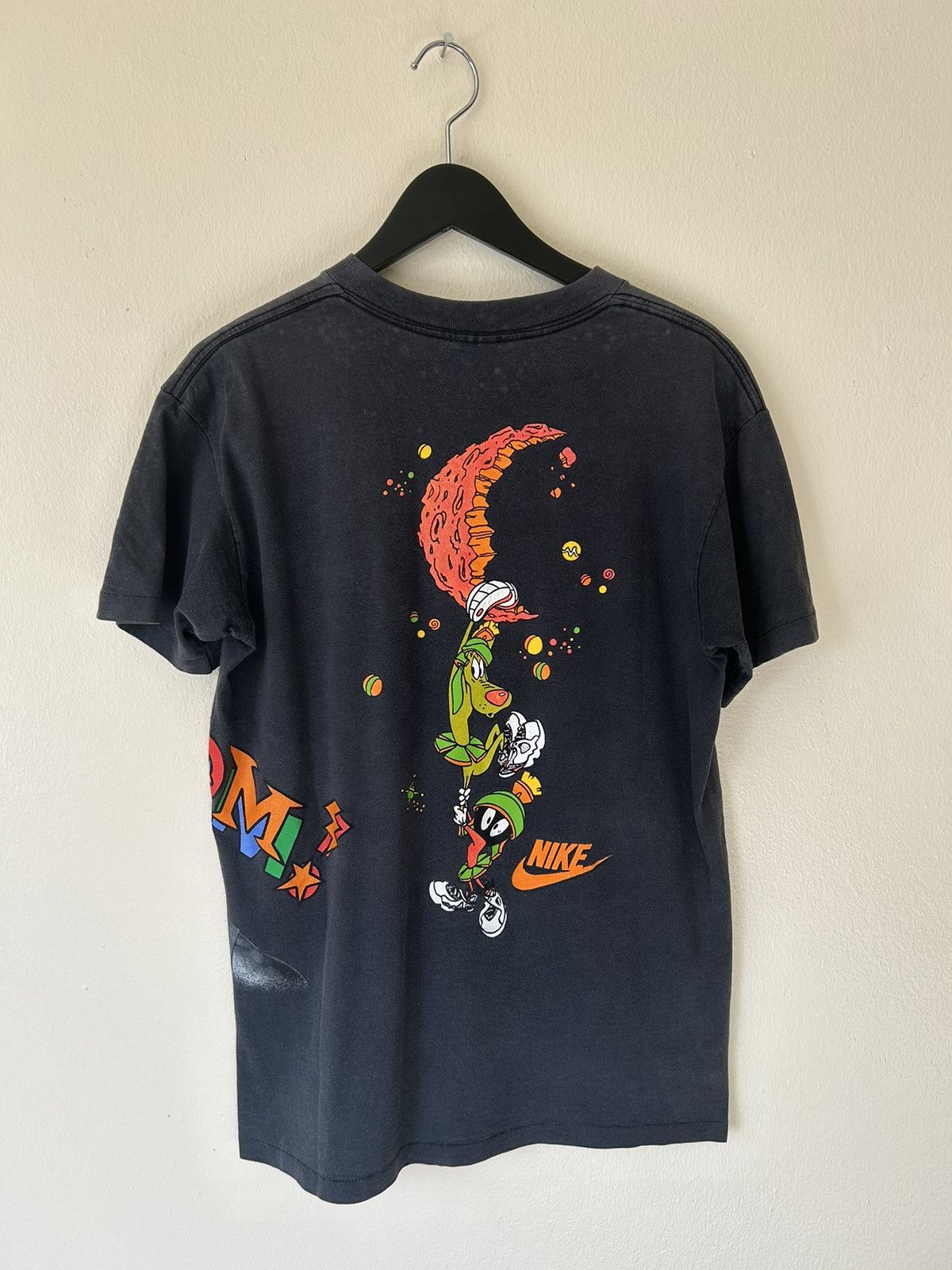 Nike Vintage Nike Hare Jordan Tee Size US M / EU 48-50 / 2 - 2 Thumbnail