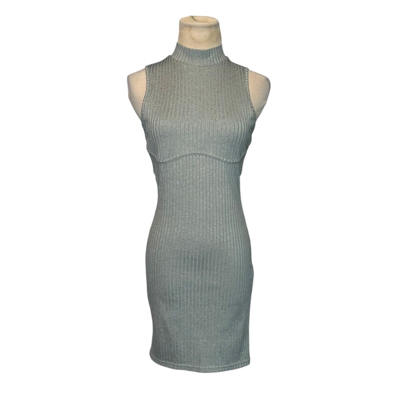 Forever 21 Forever 21 gray ribbed sleeveless bodycon dress size Small Size S / US 4 / IT 40 - 11 Thumbnail