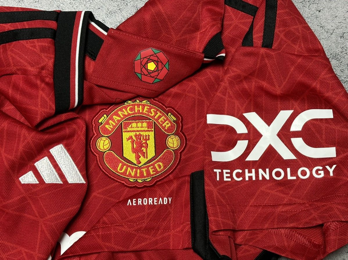 Adidas Adidas Manchester United 2023/2024 Home Jersey Size US M / EU 48-50 / 2 - 5 Thumbnail