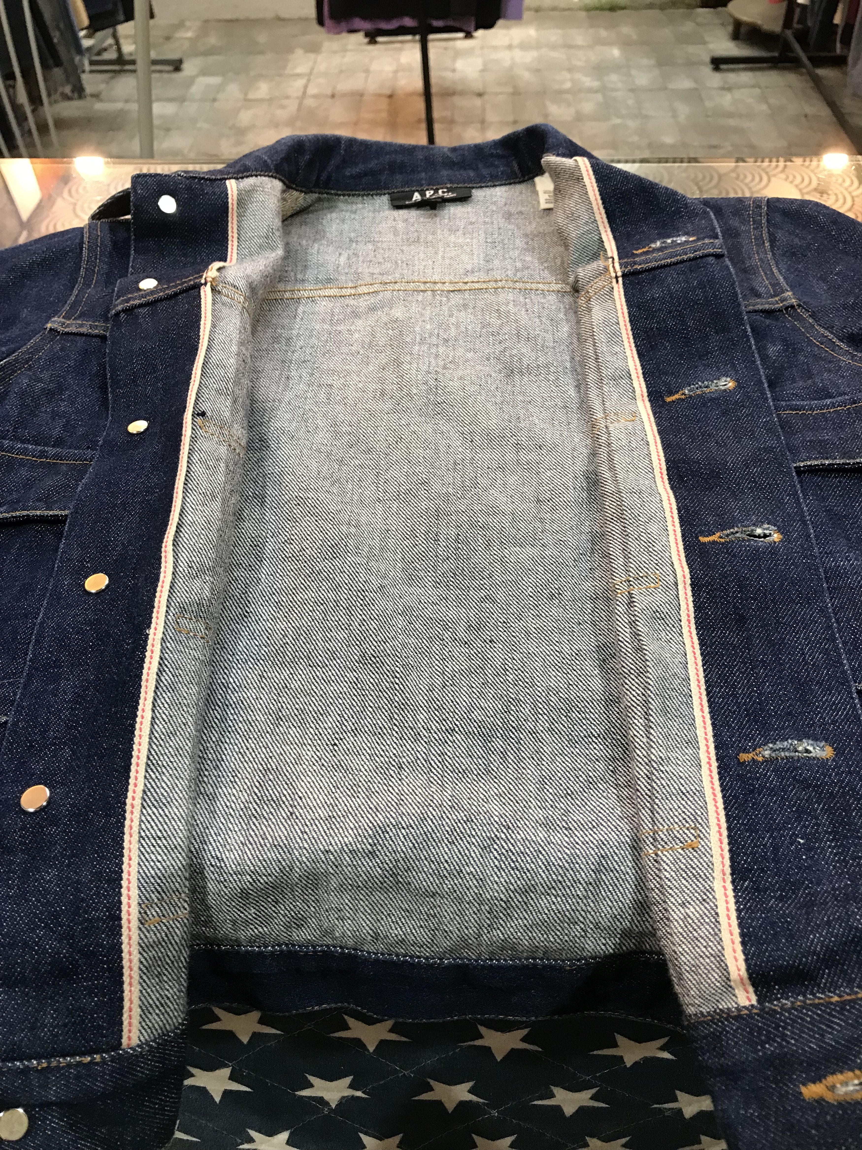 A.P.C. A.P.C Trucker Jacket Type 2 Size US XS / EU 42 / 0 - 10 Thumbnail