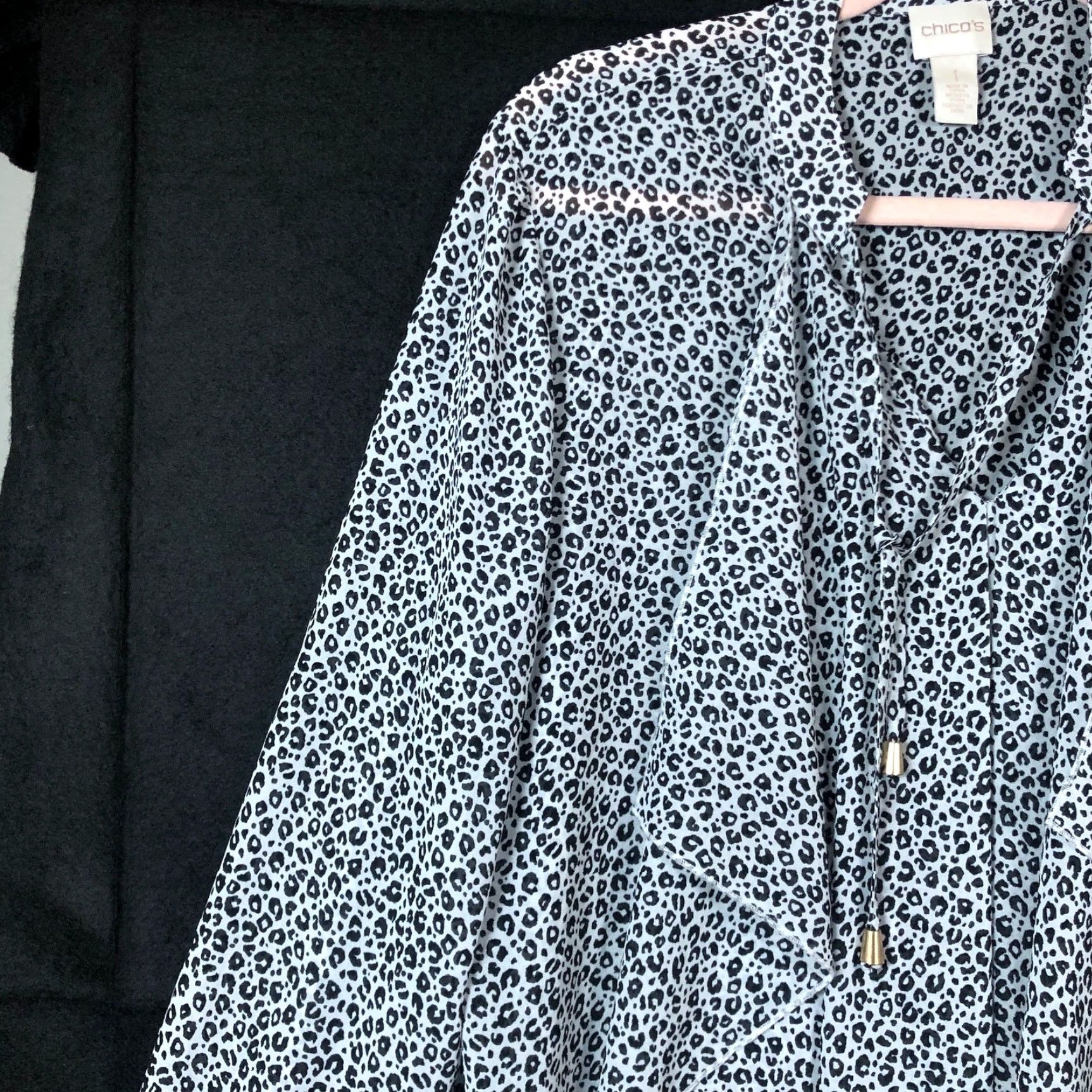 Vintage Chicos Womens Blouse Black Leopard Print Waterfall Front Long Sleeve M Shirt Womens Size M / US 6-8 / IT 42-44 - 4 Thumbnail