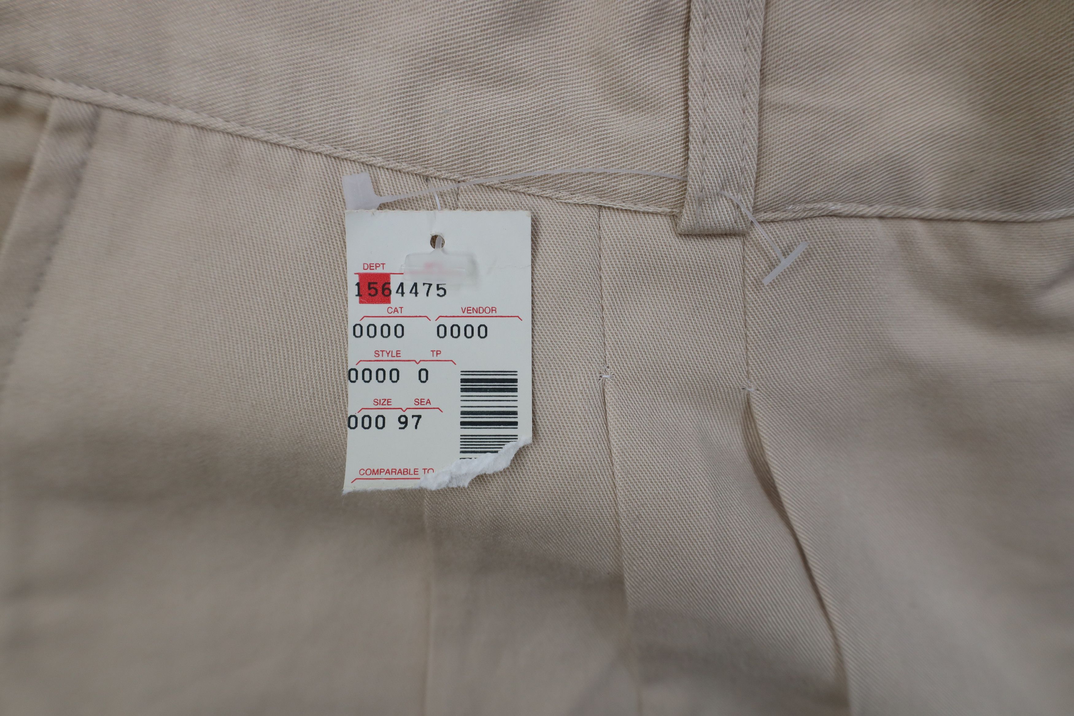 Vintage Deadstock Vintage 90s Streetwear Gabardine Chino Shorts USA Size US 38 / EU 54 - 6 Thumbnail