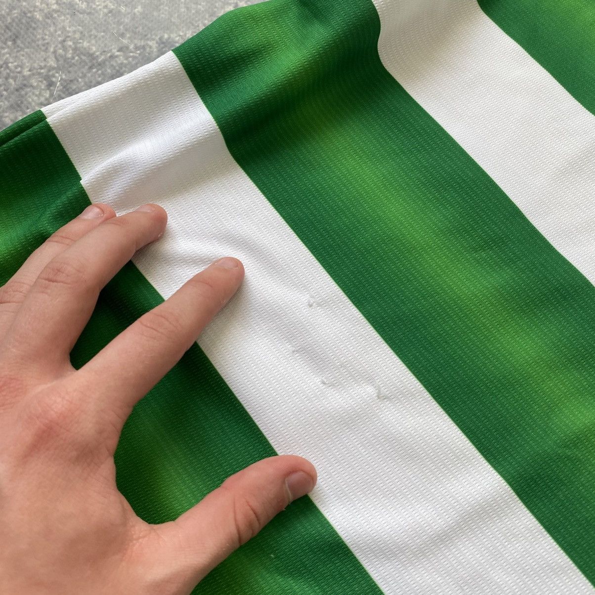New Balance Vintage New Balance FC Celtic Home magners soccer jersey Size US M / EU 48-50 / 2 - 12 Thumbnail