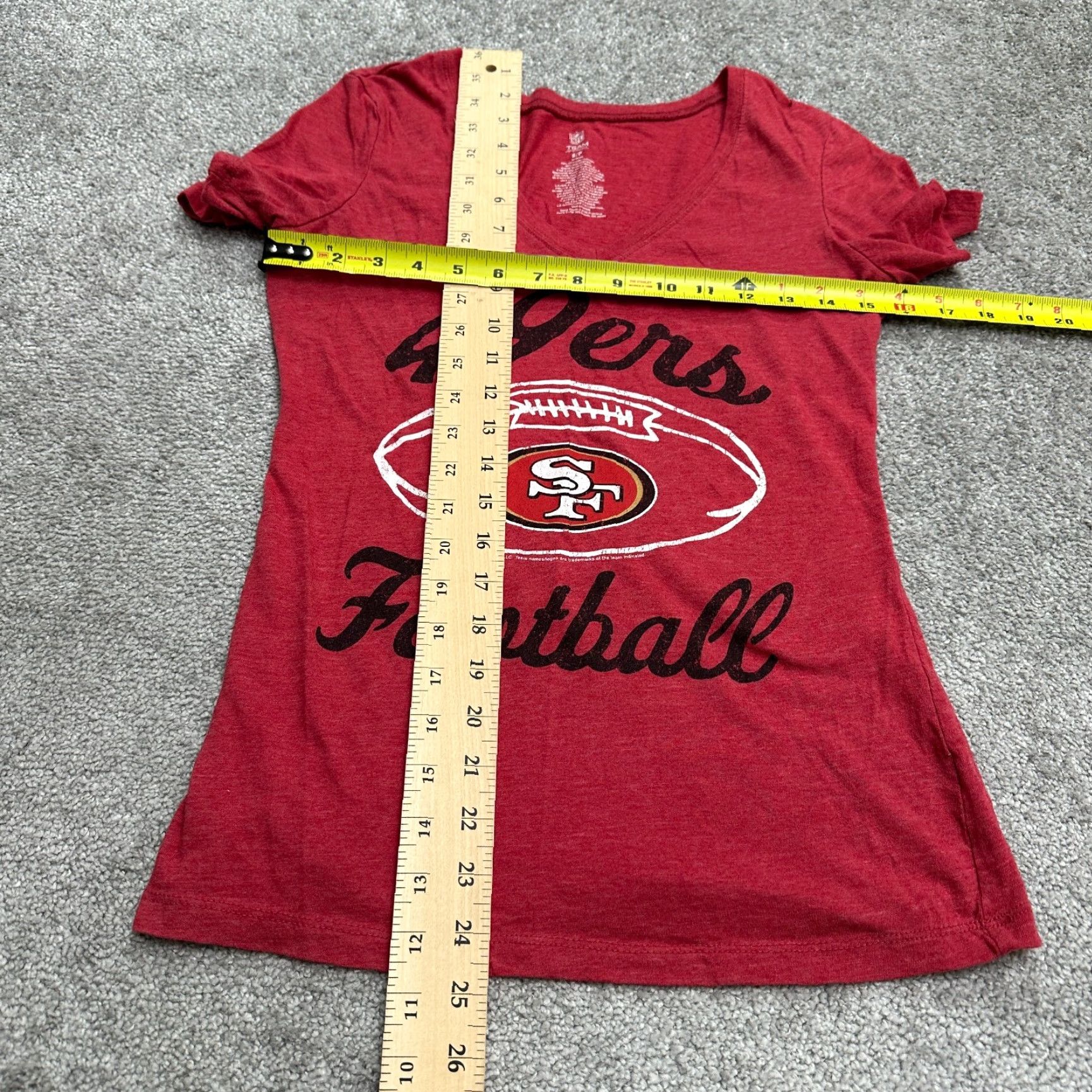 NFL Team Apparel NFL Shirt Womens Small Red V-Neck San Francisco 49ers Football Size S / US 4 / IT 40 - 6 Thumbnail