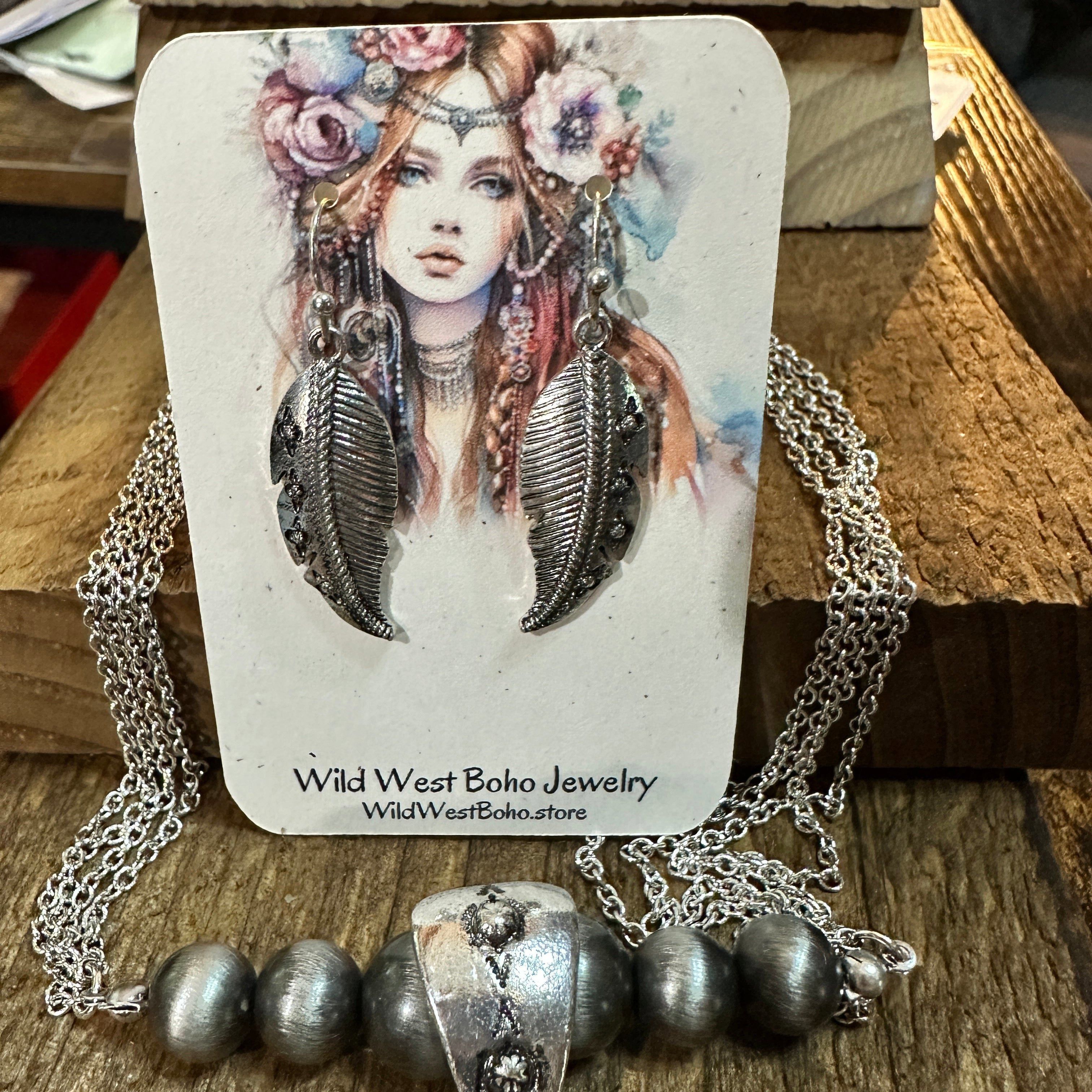 Other Large Feather Pendant Western Necklace and Earrings Set Size ONE SIZE - 3 Thumbnail
