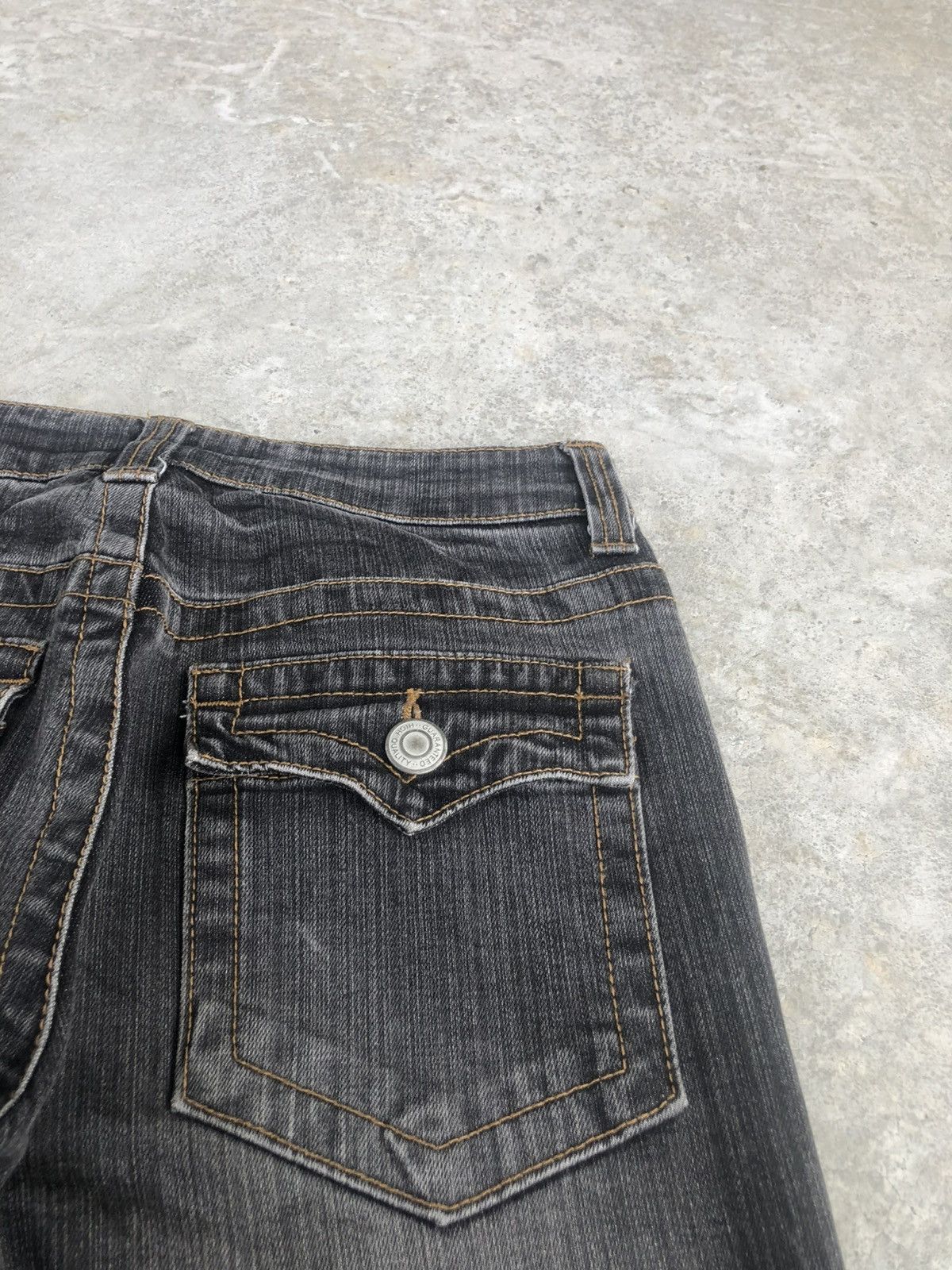 If Six Was Nine Japanes TRBJ Flared Jeans Distressed Jeans Size US 28 / EU 44 - 17 Thumbnail