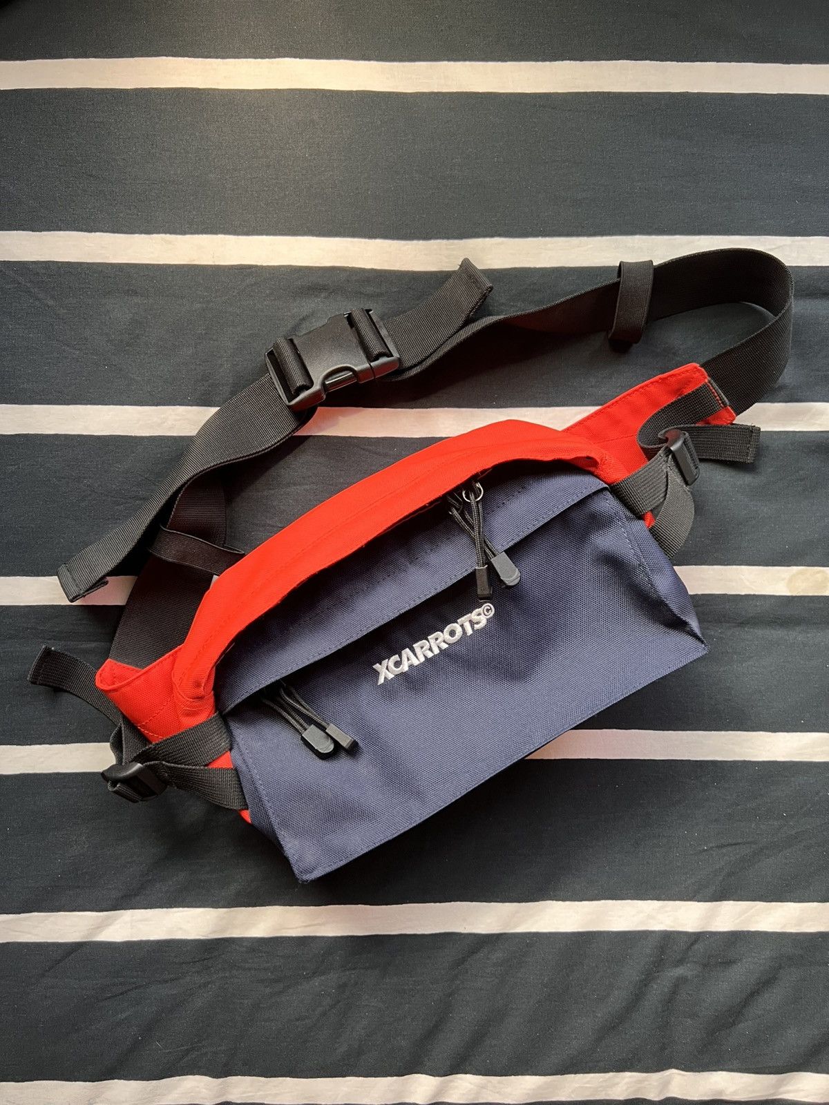 Carrots by Anwar Carrots × Xlarge XLarge X Carrots XCARROTS Shoulder Waist Zipper Bag Size ONE SIZE - 1 Thumbnail